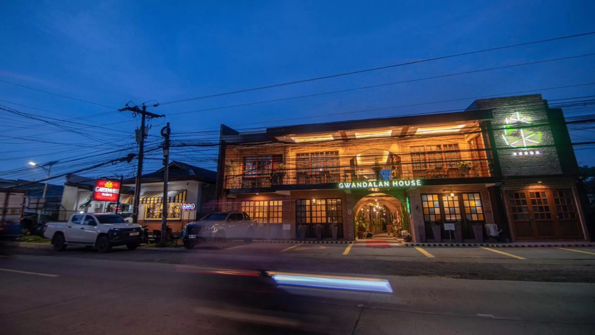 Gwandalan House
