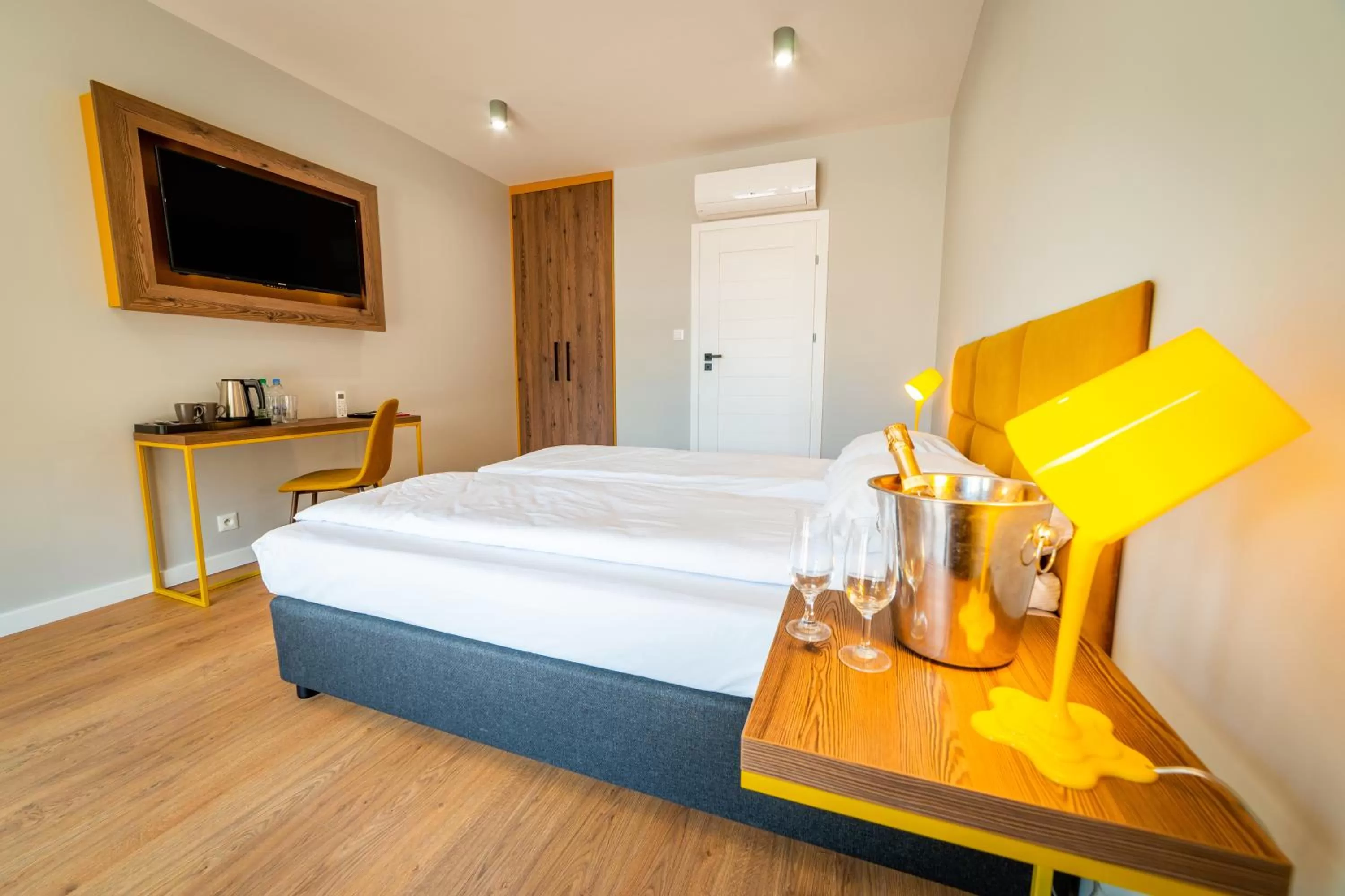 Other, Bed in Zaspany Piec