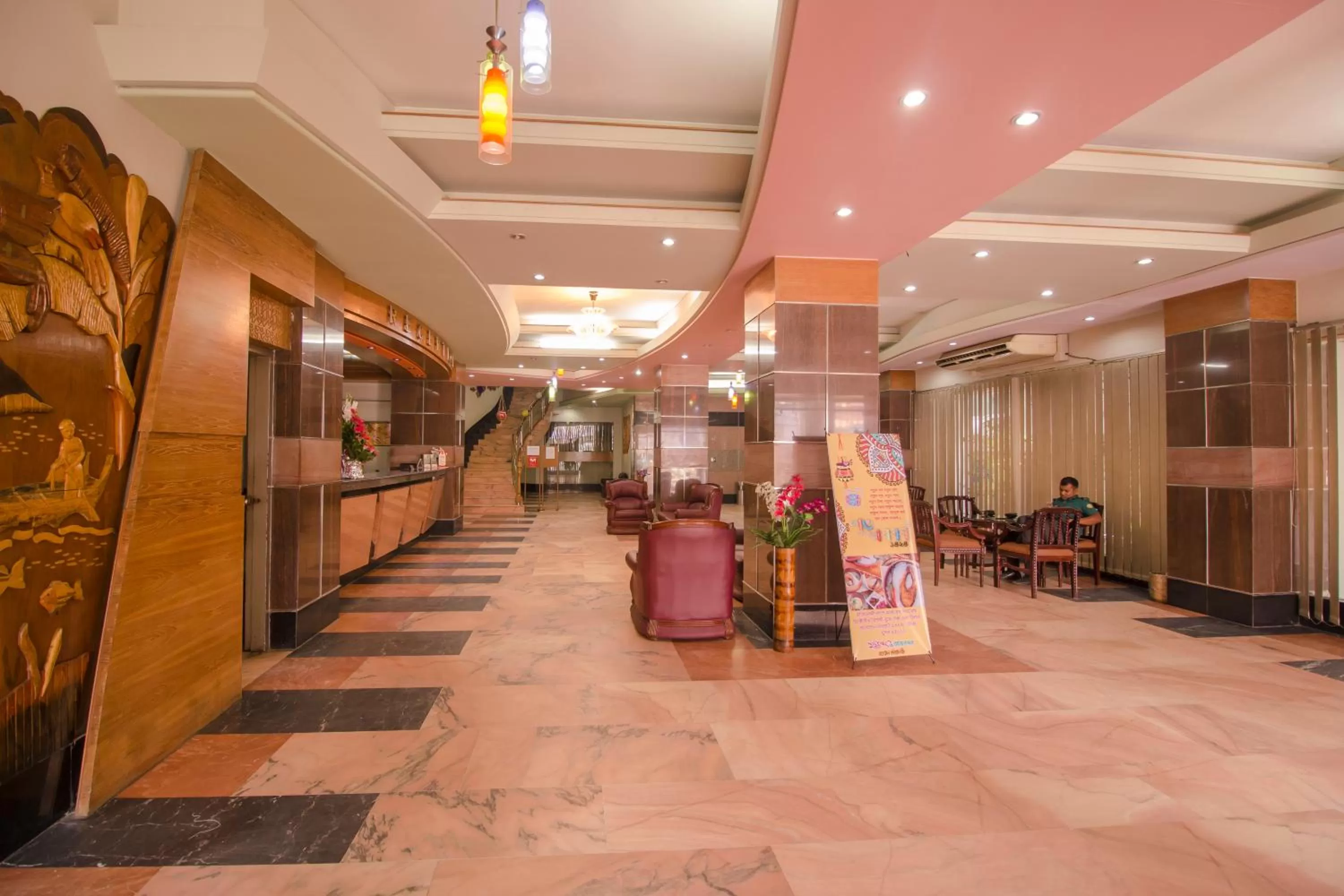 Lobby or reception in Hotel Victory - Best in City Center