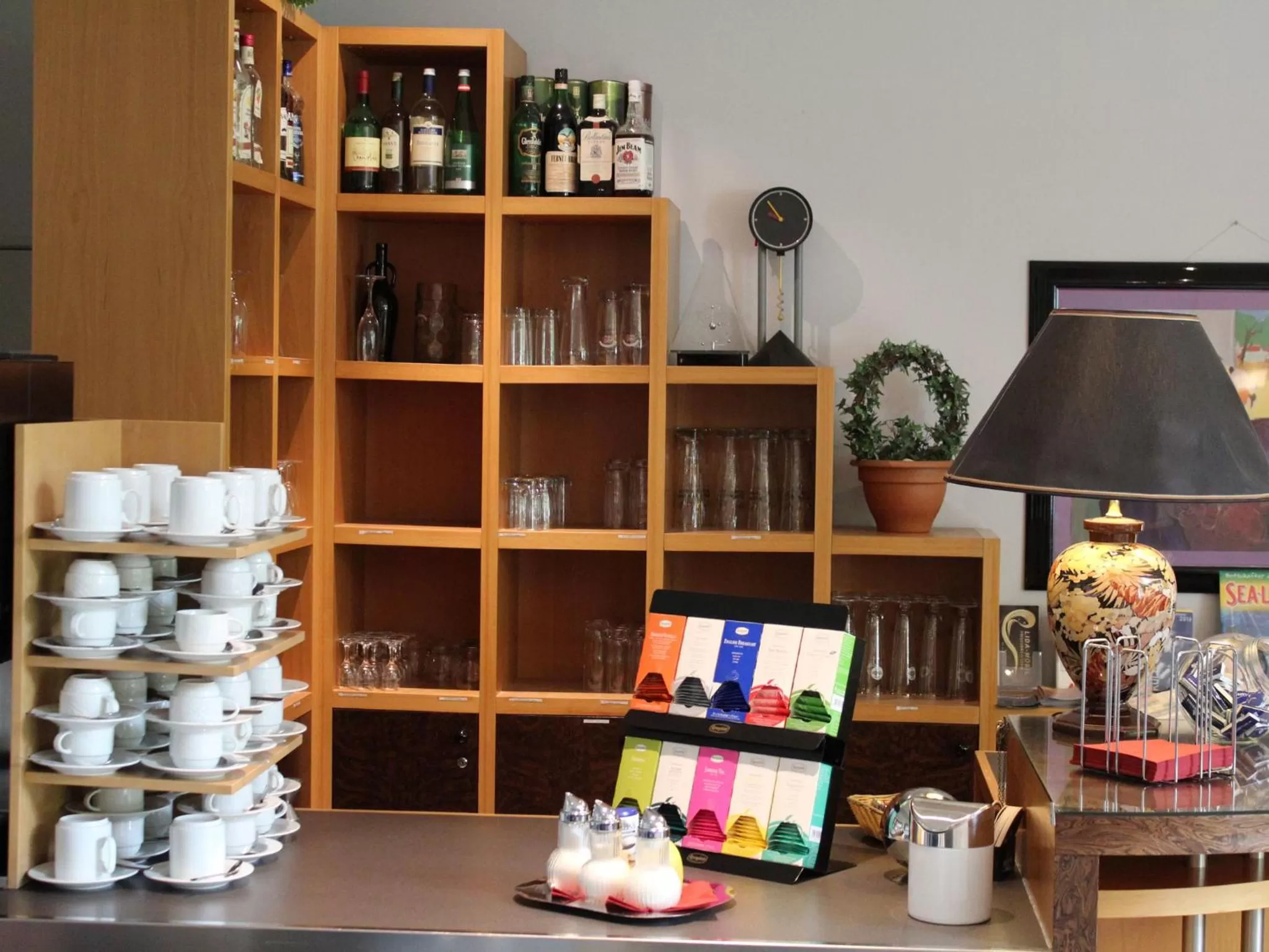 Lounge or bar in AMBER ECONTEL