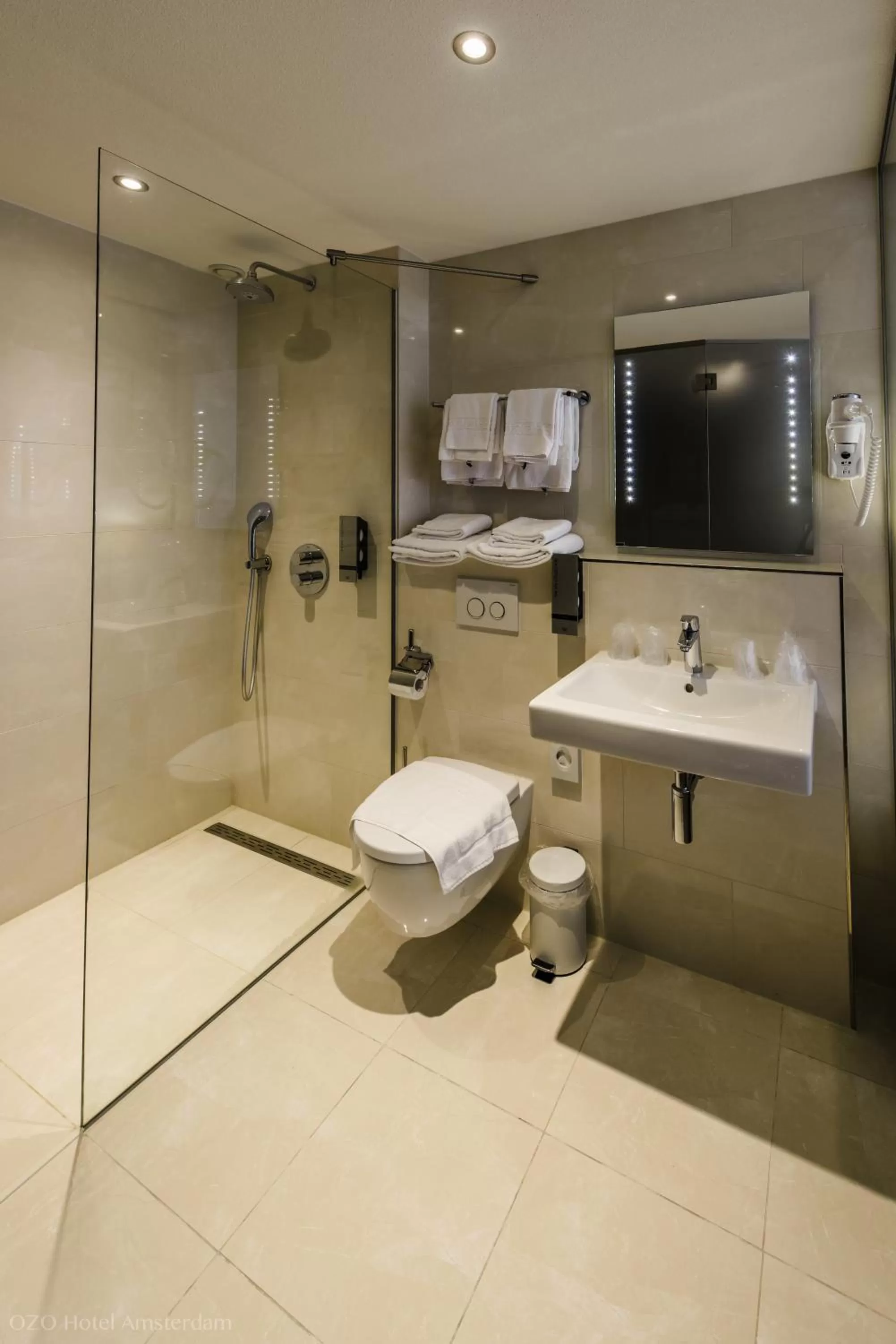 Shower in OZO Hotels Arena Amsterdam