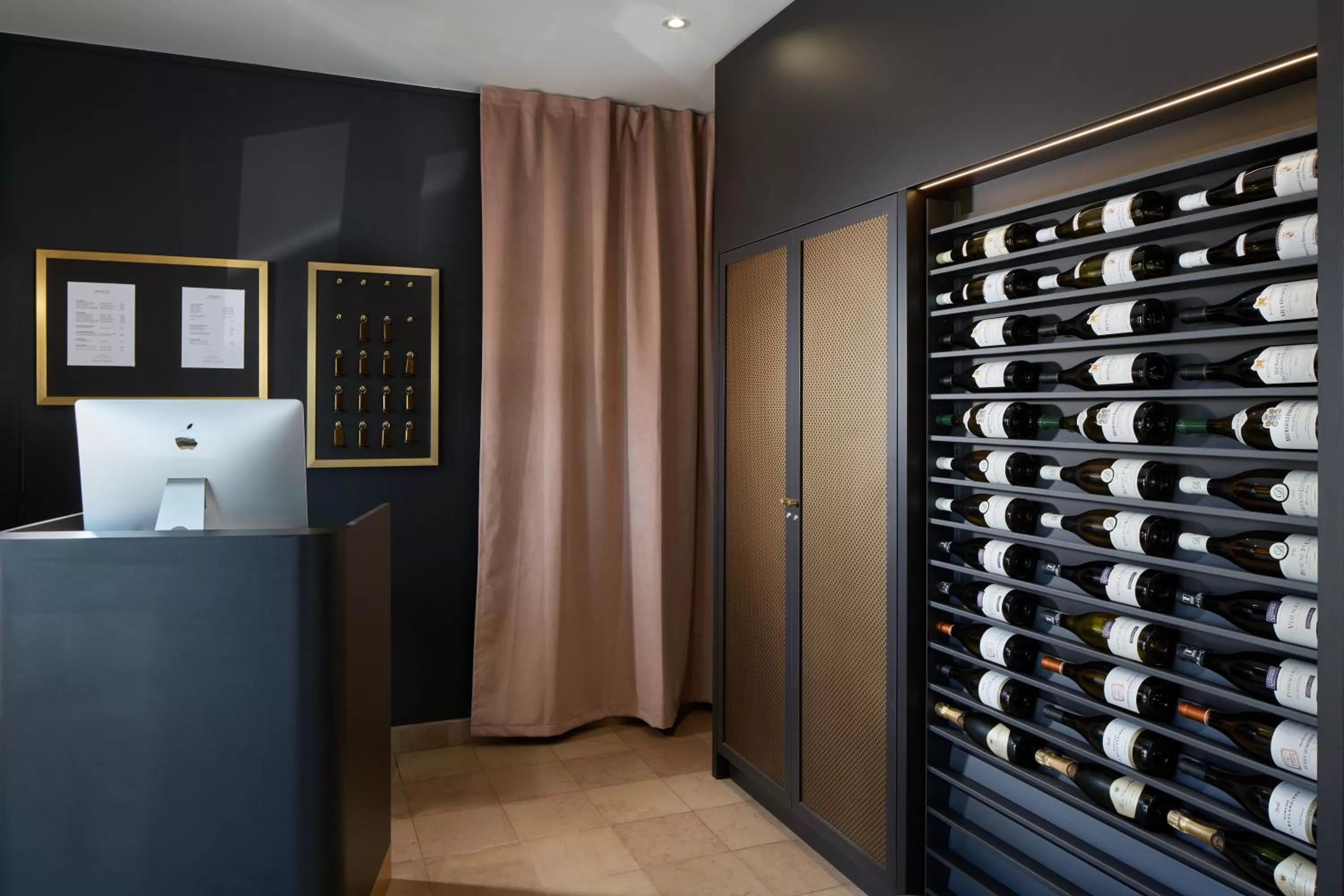 Lobby or reception in Maison Cabotte