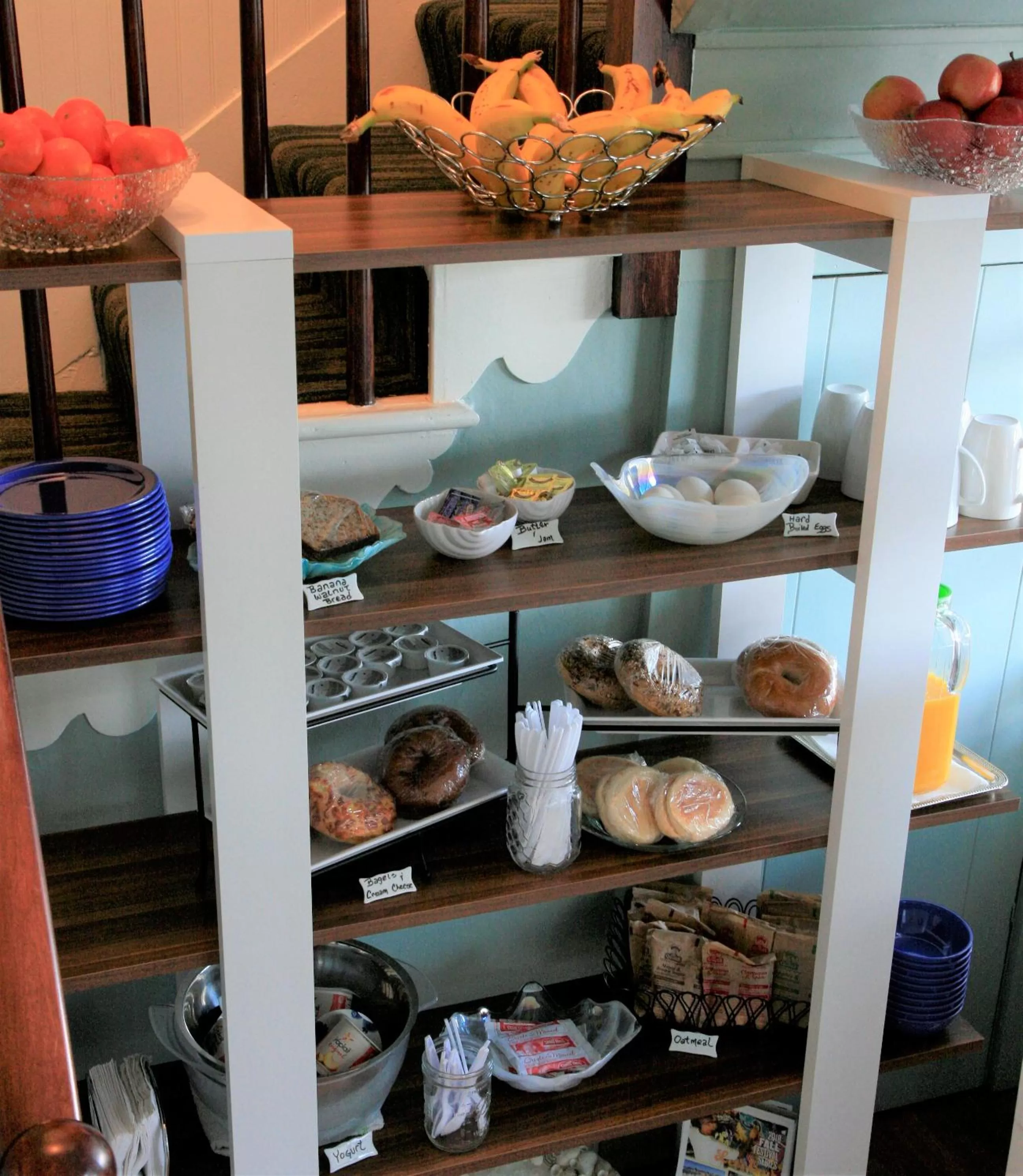 Continental breakfast in Ocean Echo Inn & Beach Cottages
