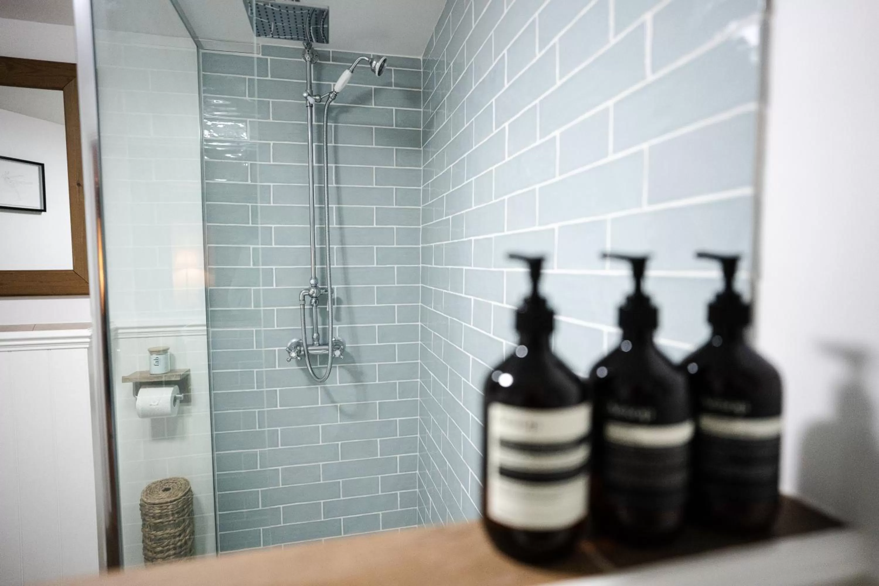 Shower, Bathroom in Hovell Hall Country Bed and Breakfast