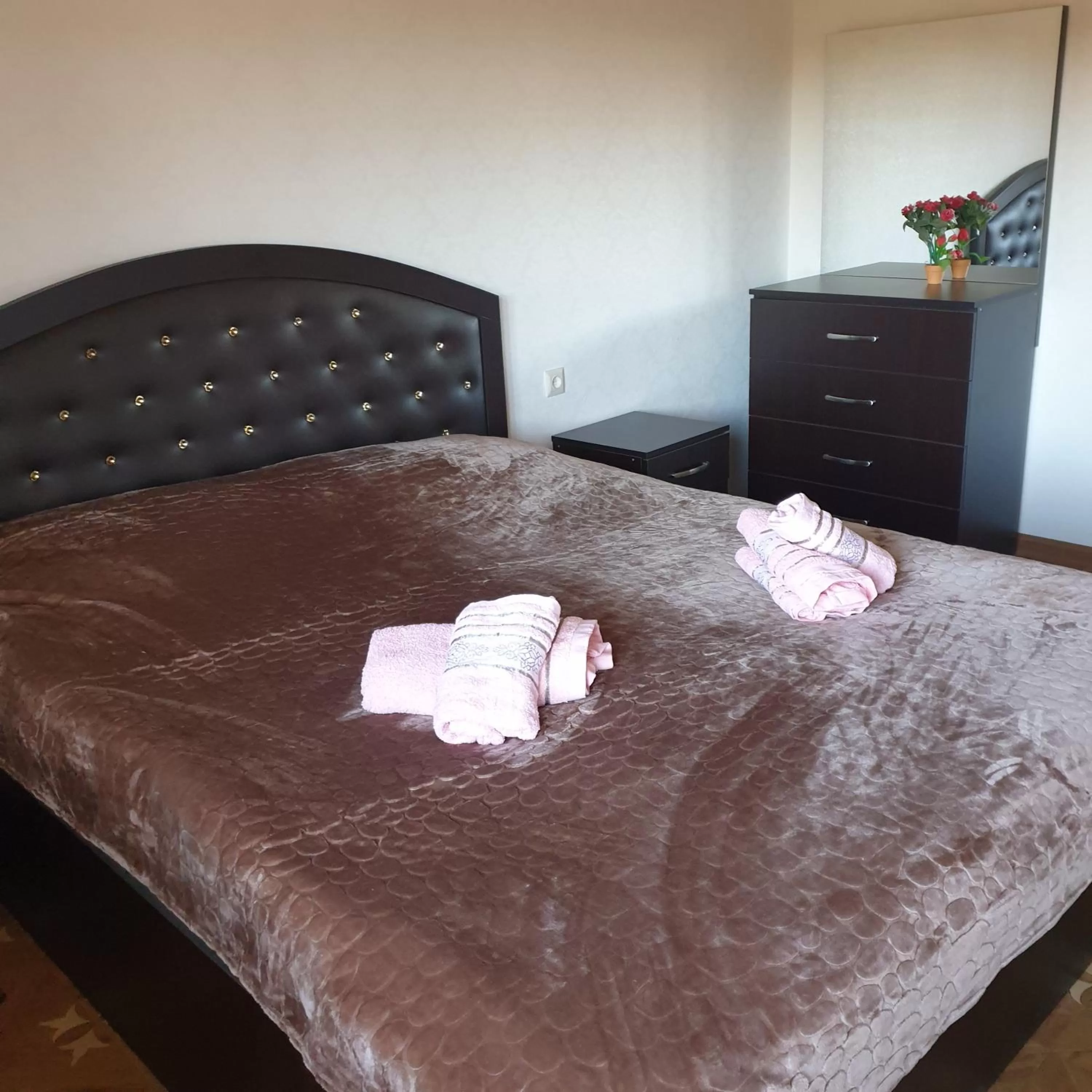 Bed in Tatev Shinuhayr Hotel'