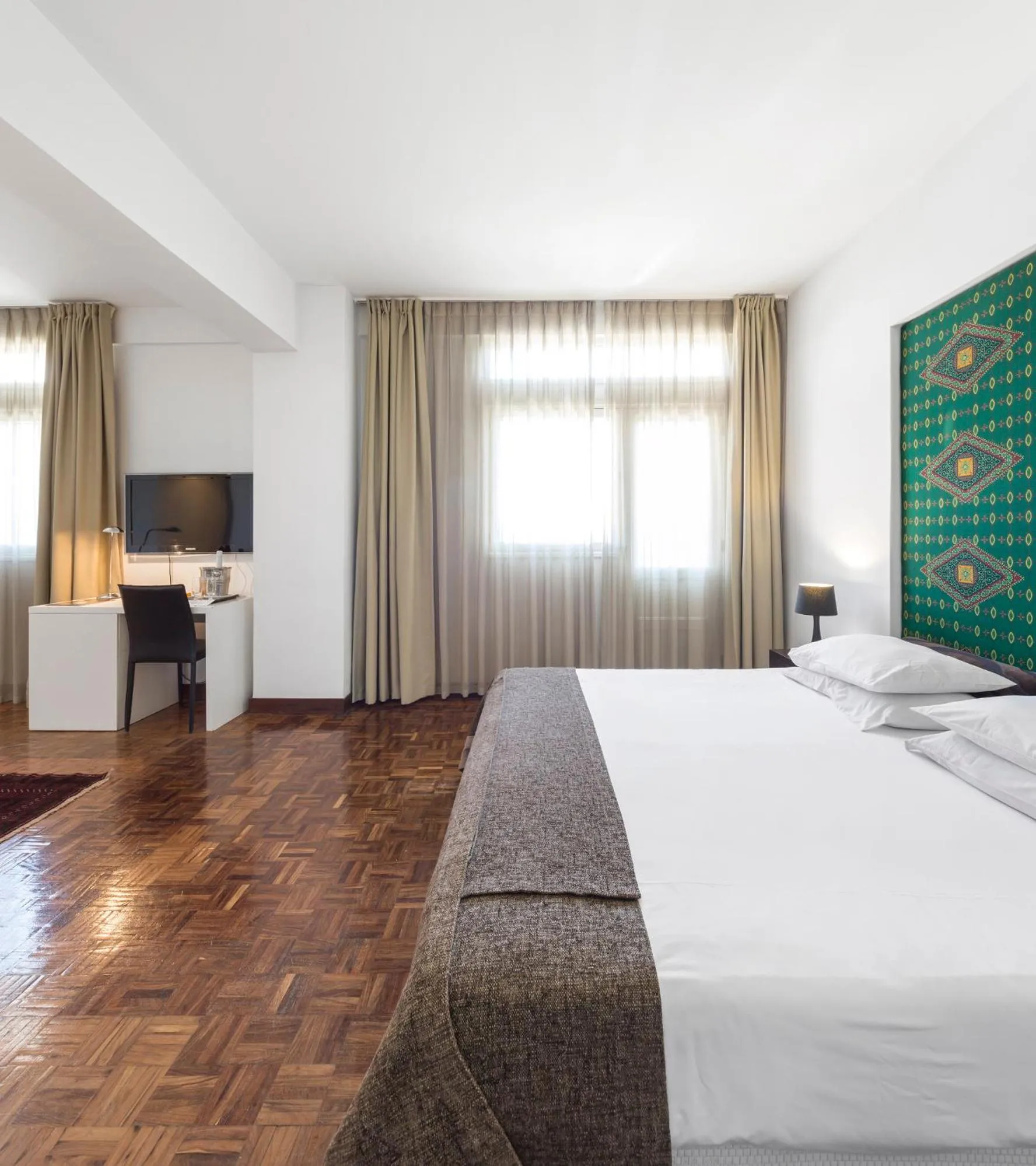 Bedroom, Bed in Hotel Tivoli Beira