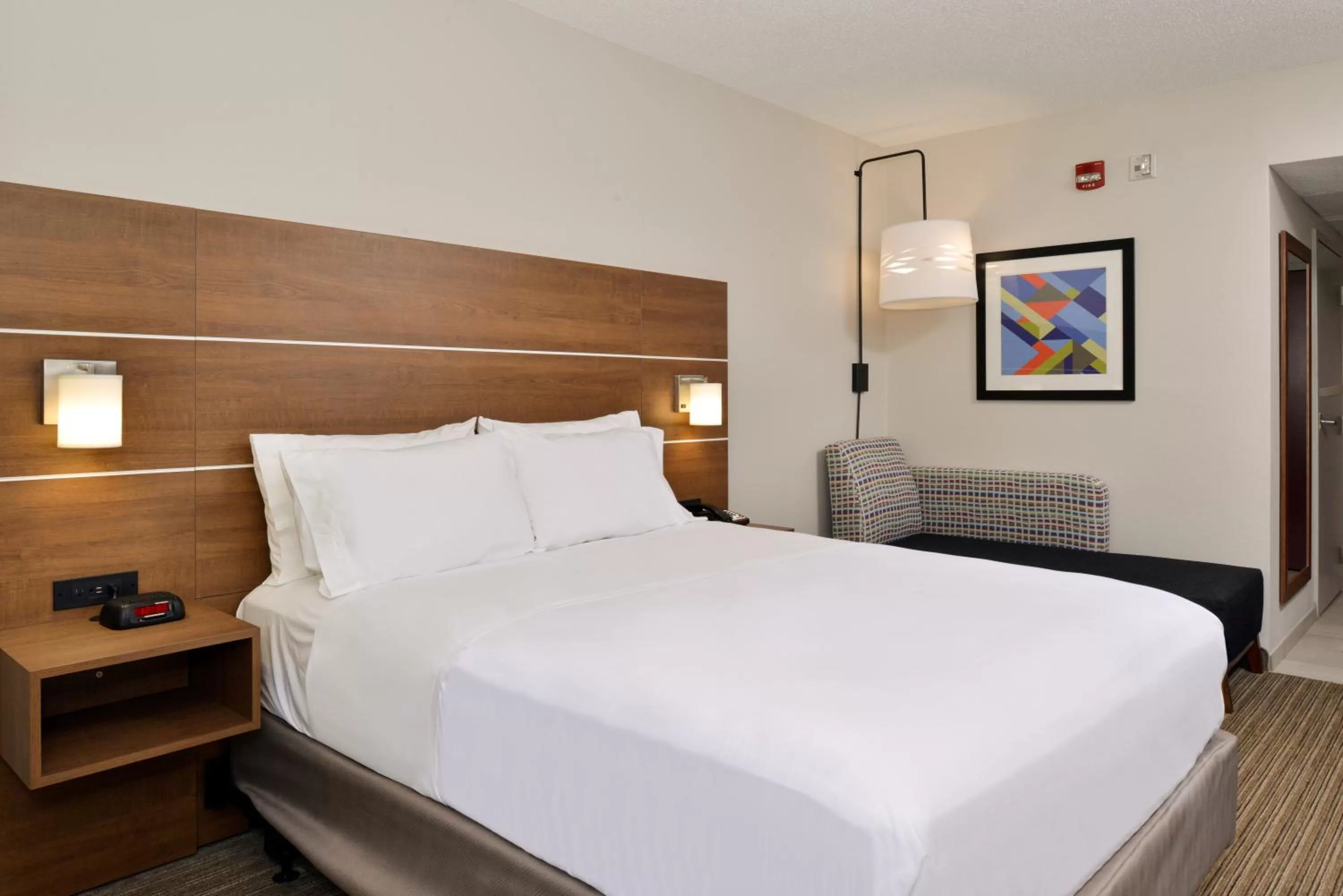 Bed in Holiday Inn Express Blowing Rock South by IHG