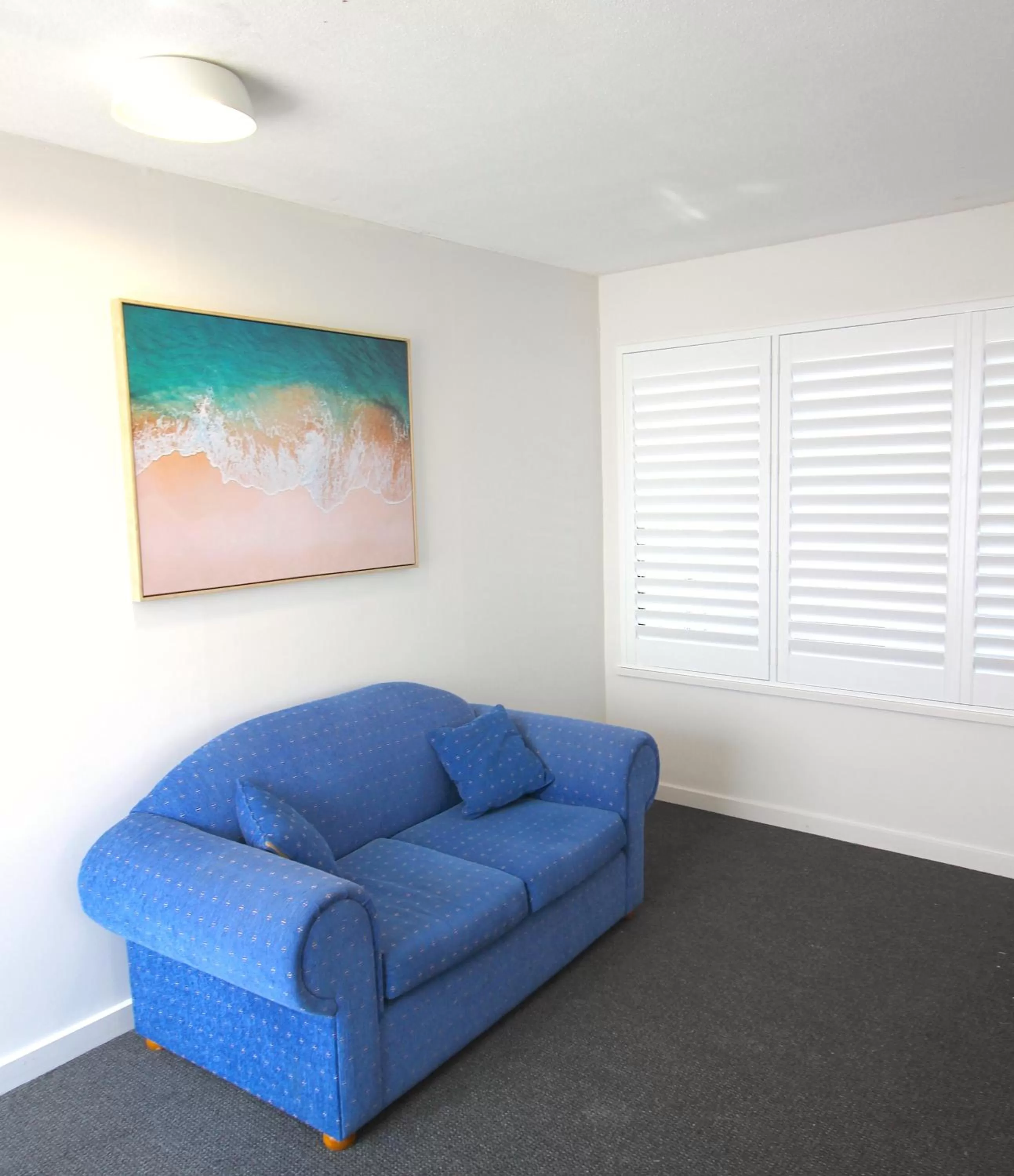 Living room in Batemans Bay Lodge