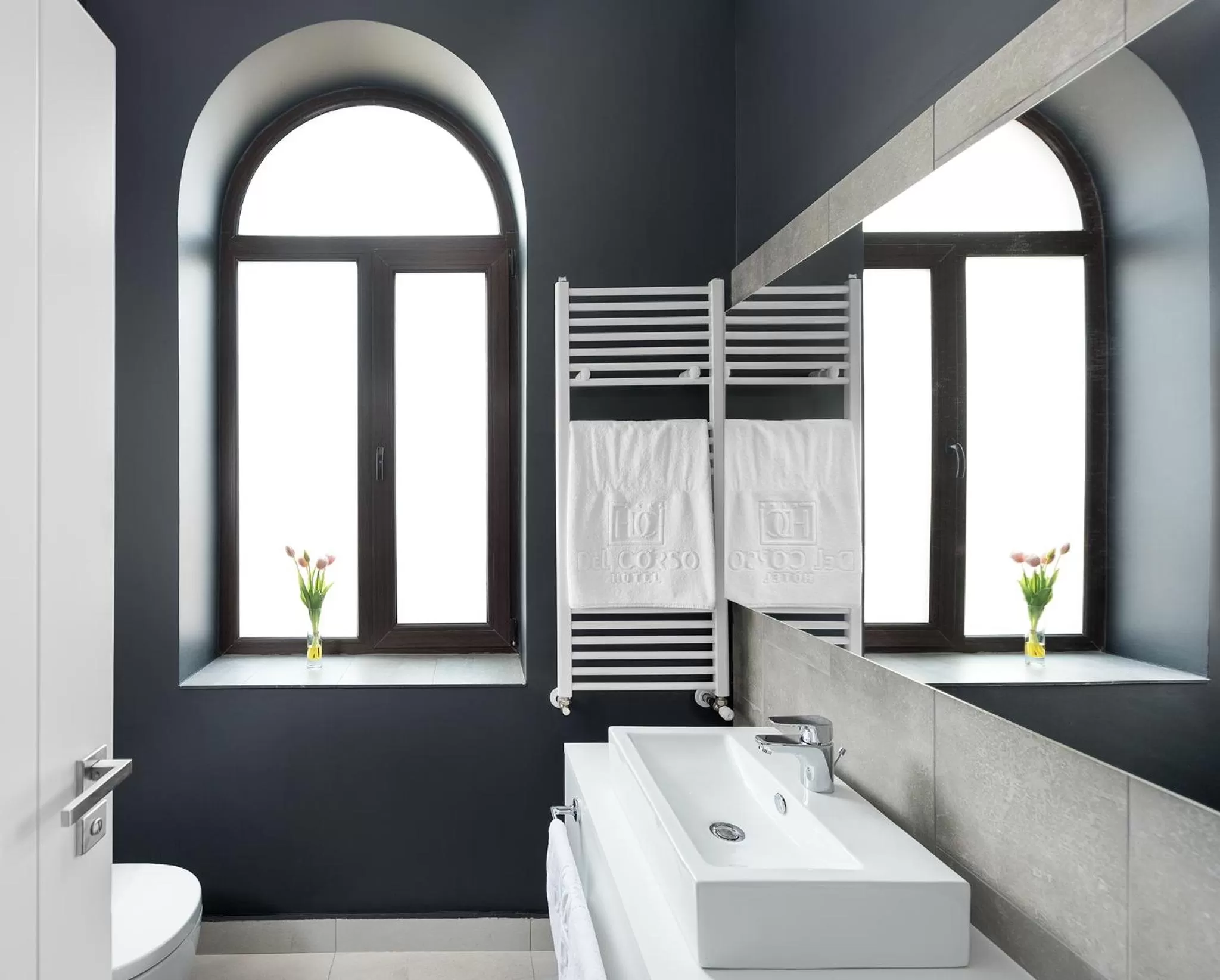 Bathroom in Hotel Del Corso