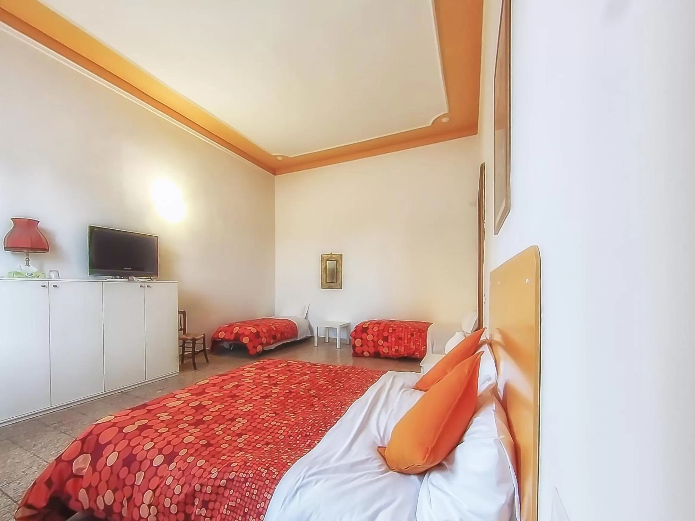 Photo of the whole room, Bed in Villa Gini