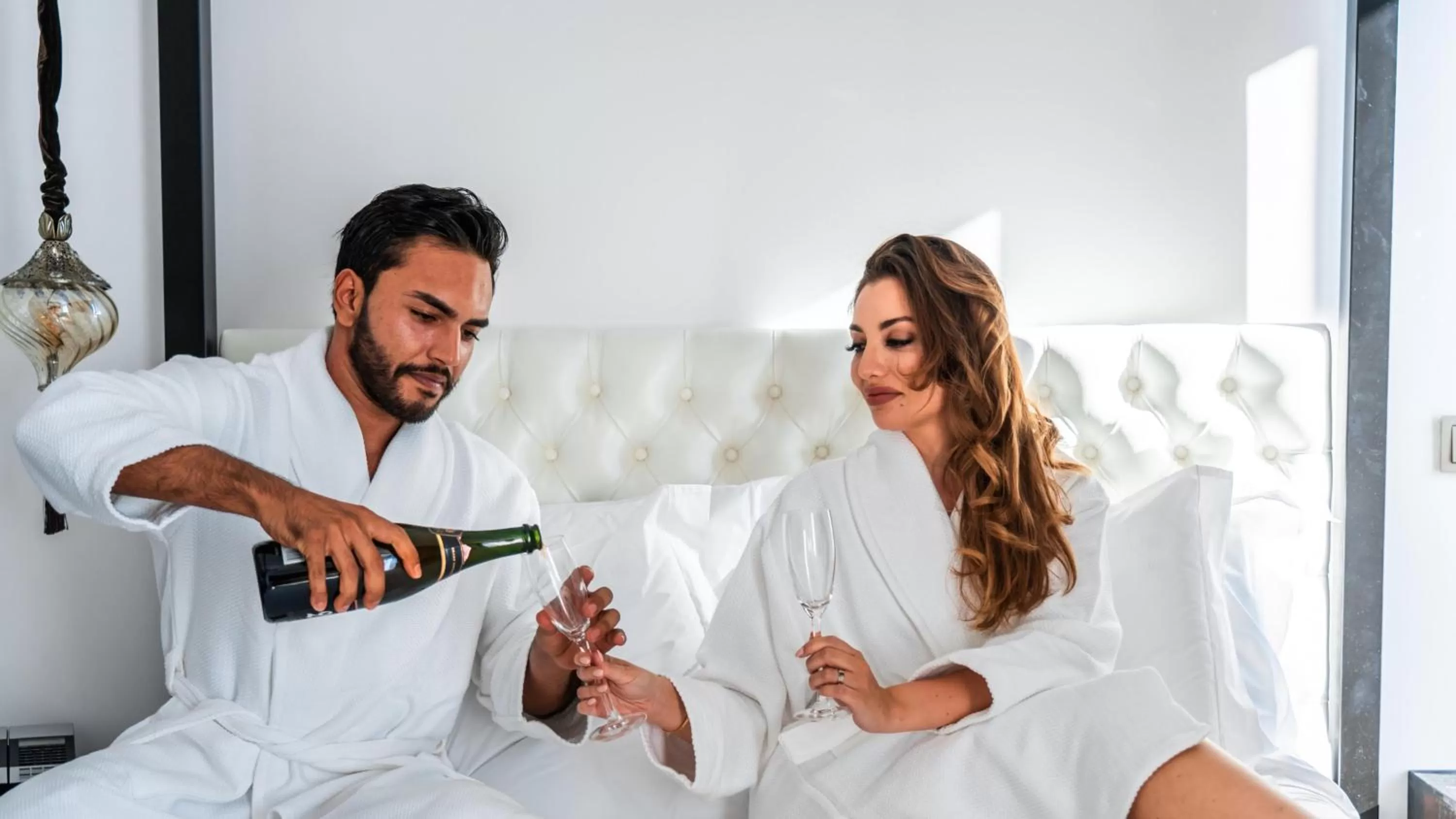 People in Hills Hotel Lisboa