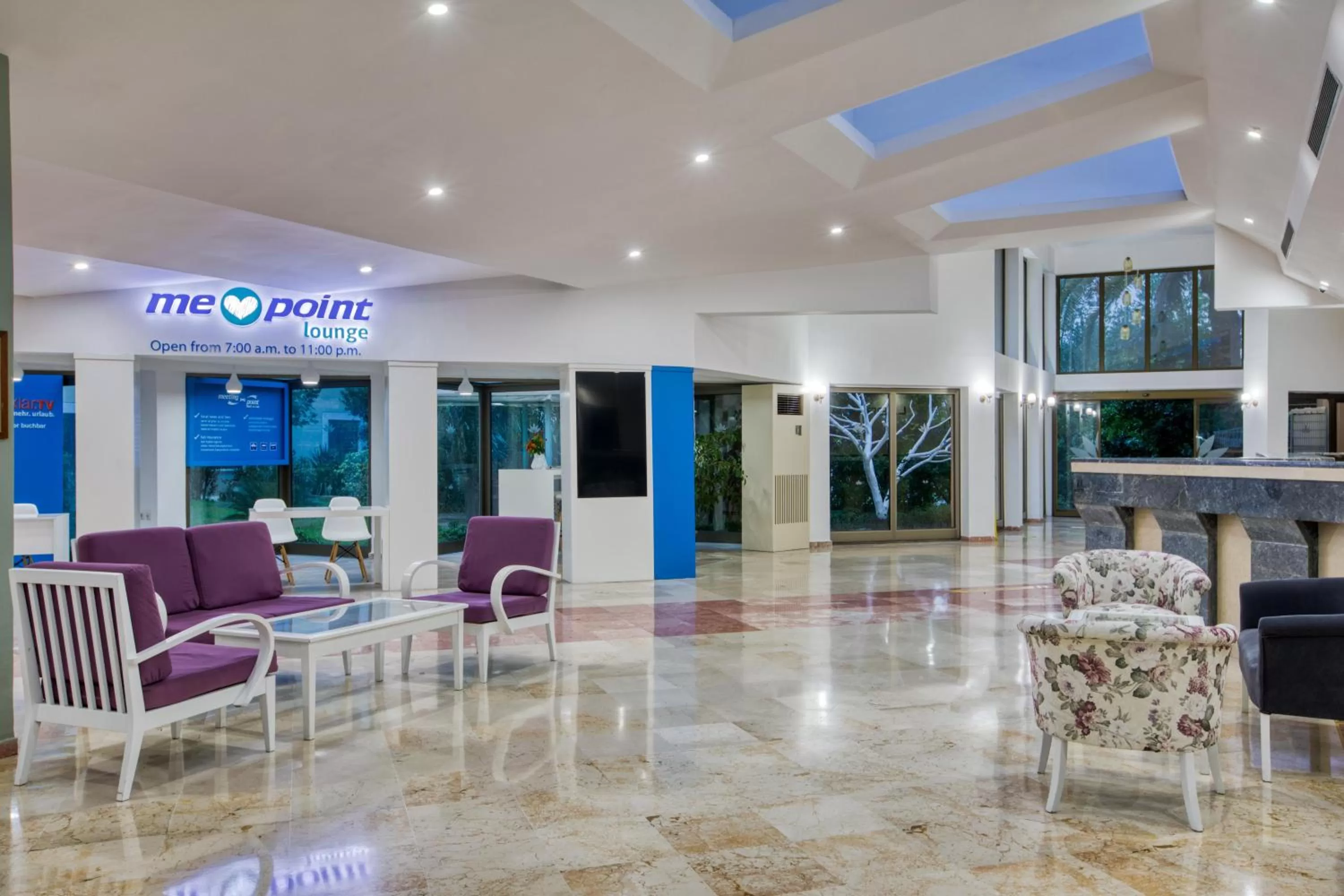 Lobby or reception in Asteria Collection Side