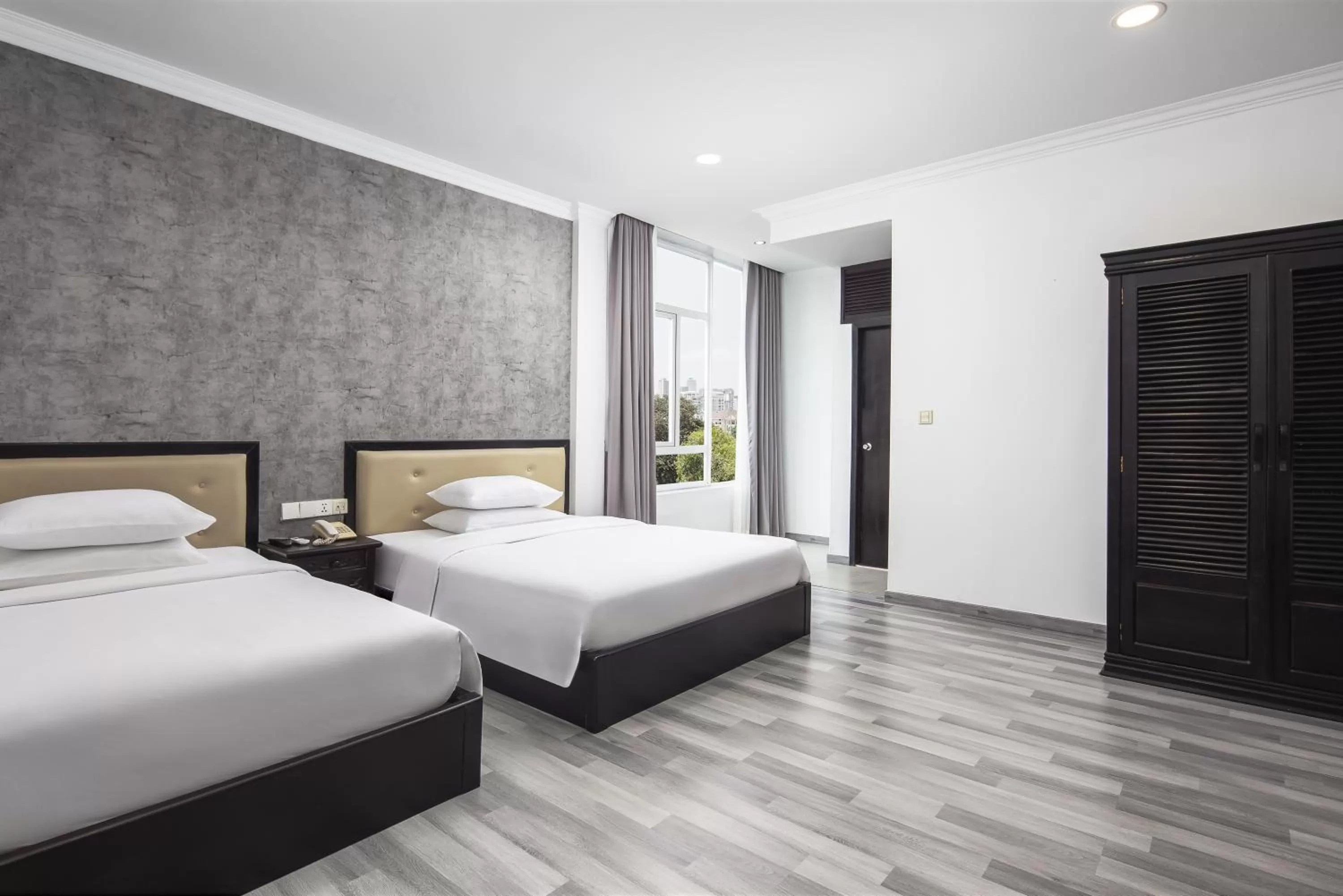 Bedroom, Bed in King Grand Boutique Hotel