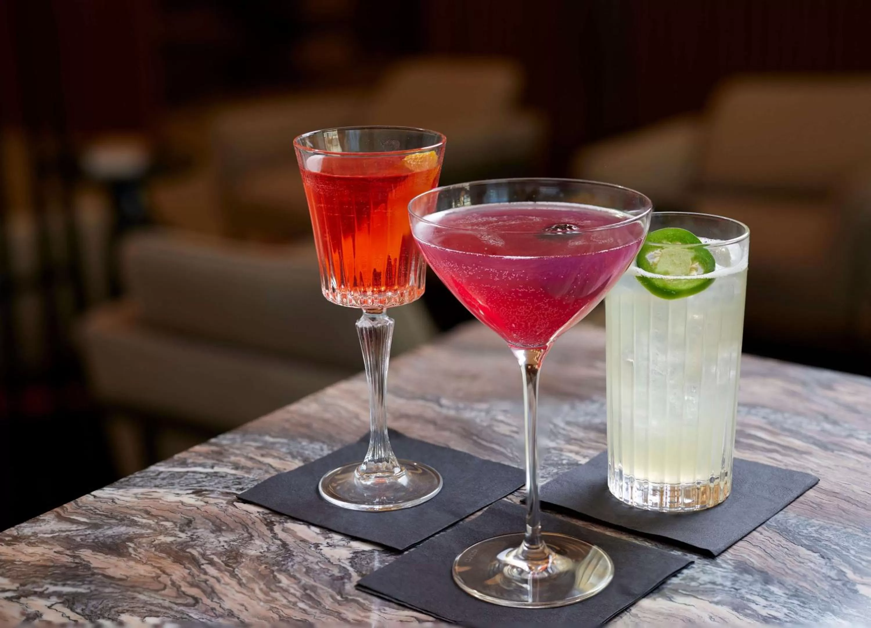 Lounge or bar in Canopy by Hilton New Orleans Downtown