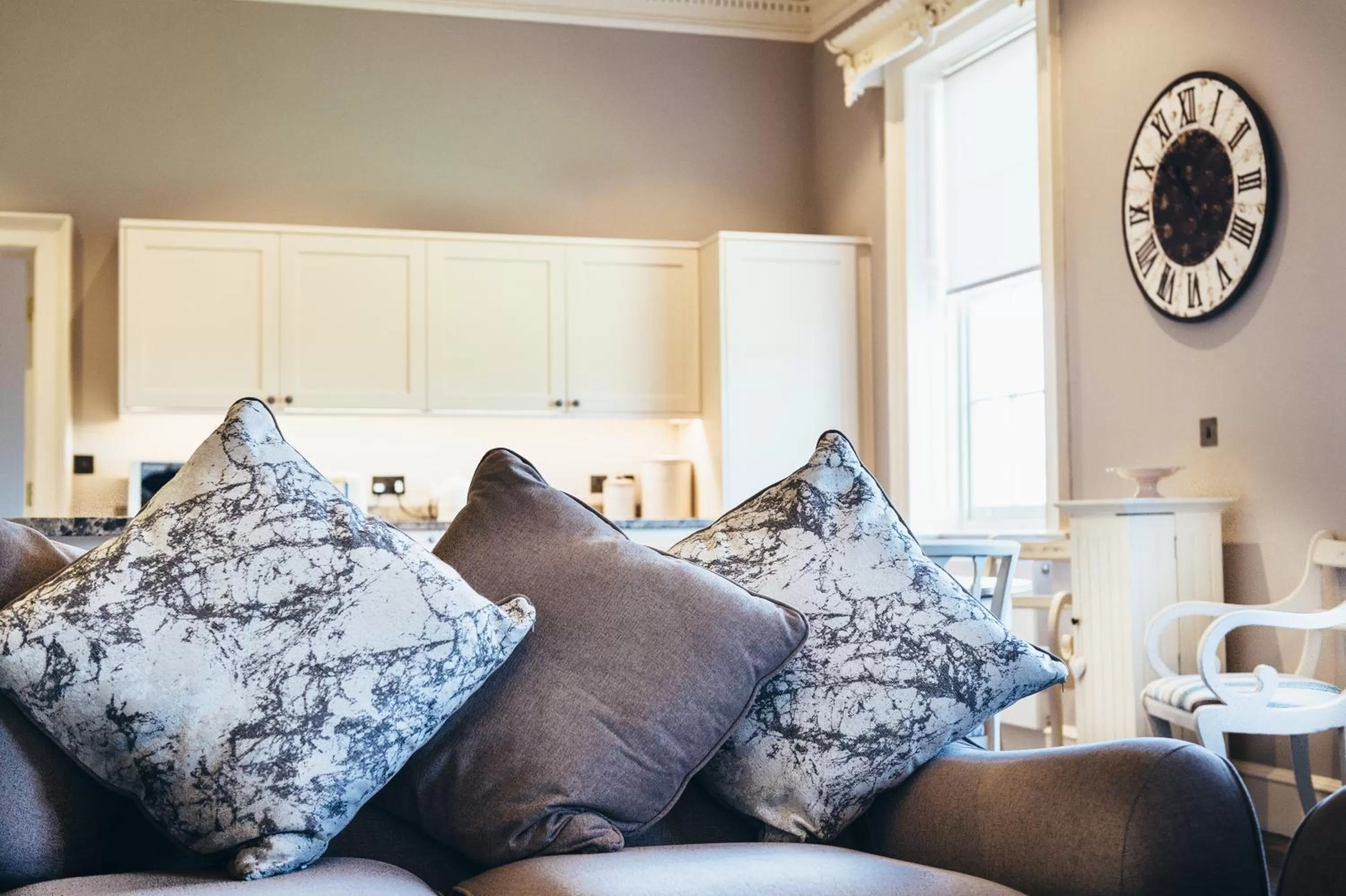 Living room, Bed in Birchover Bridgford Hall