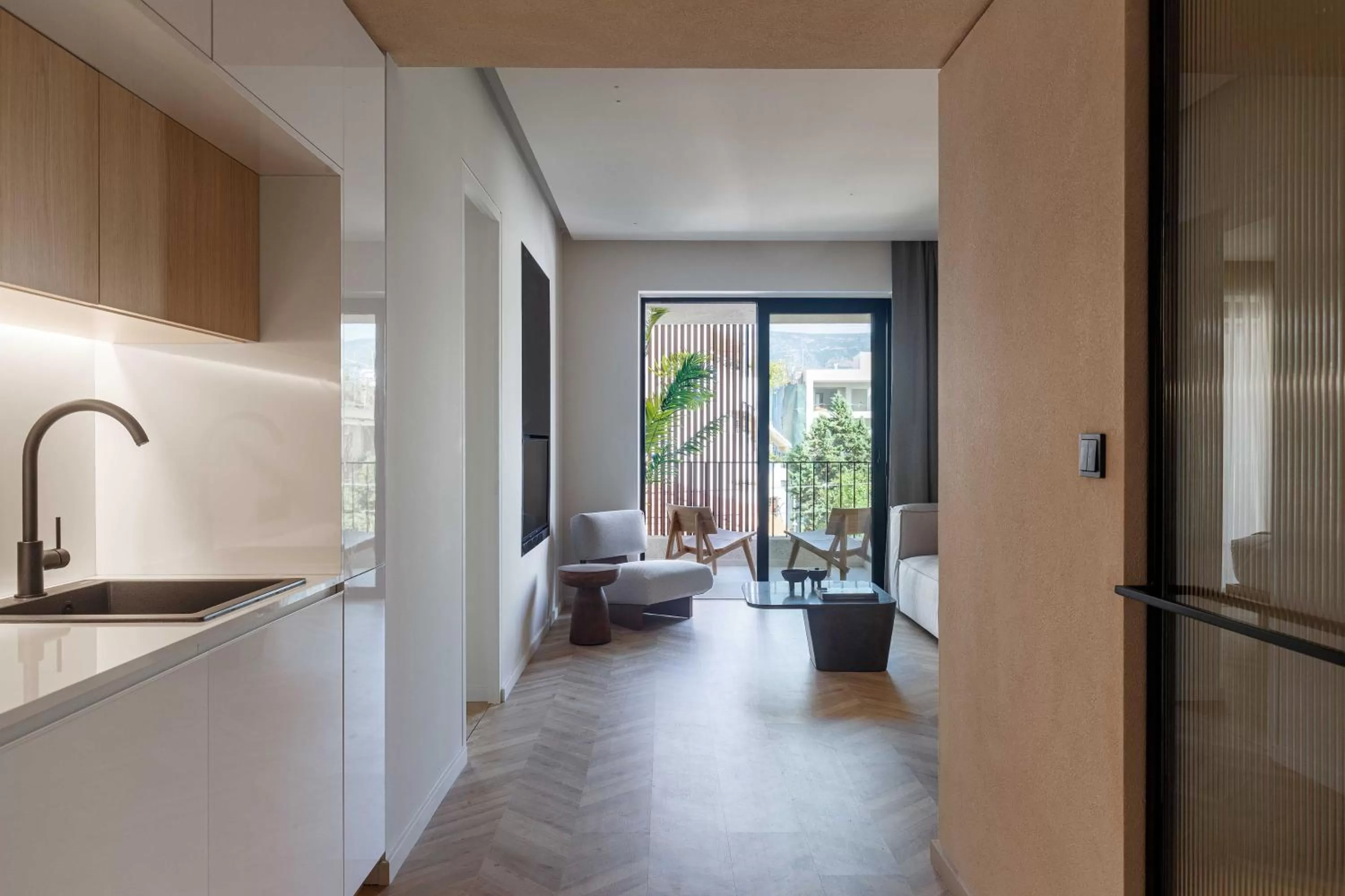 Photo of the whole room in The Newel Psychiko