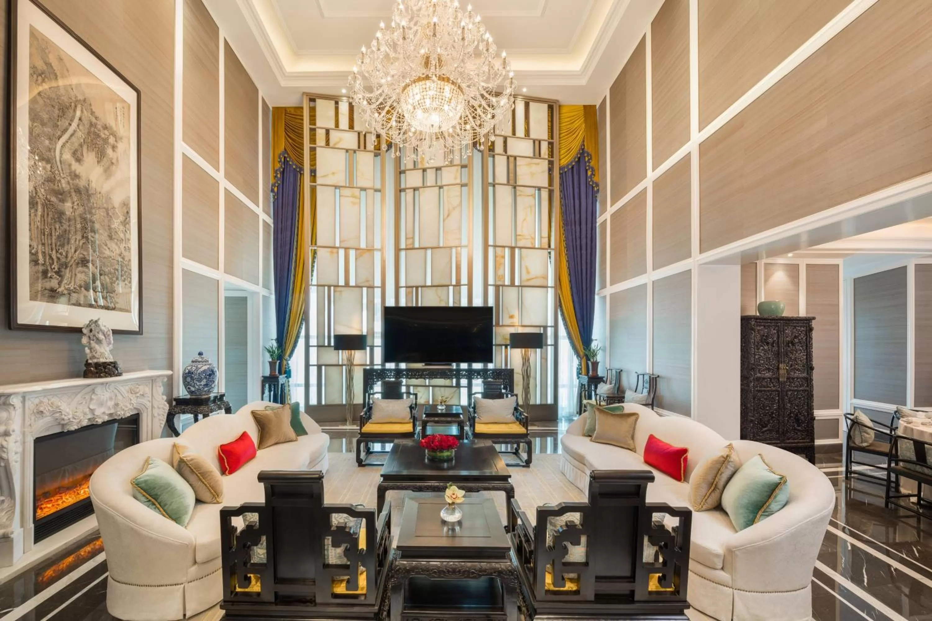 Living room in The St Regis Shanghai Jingan