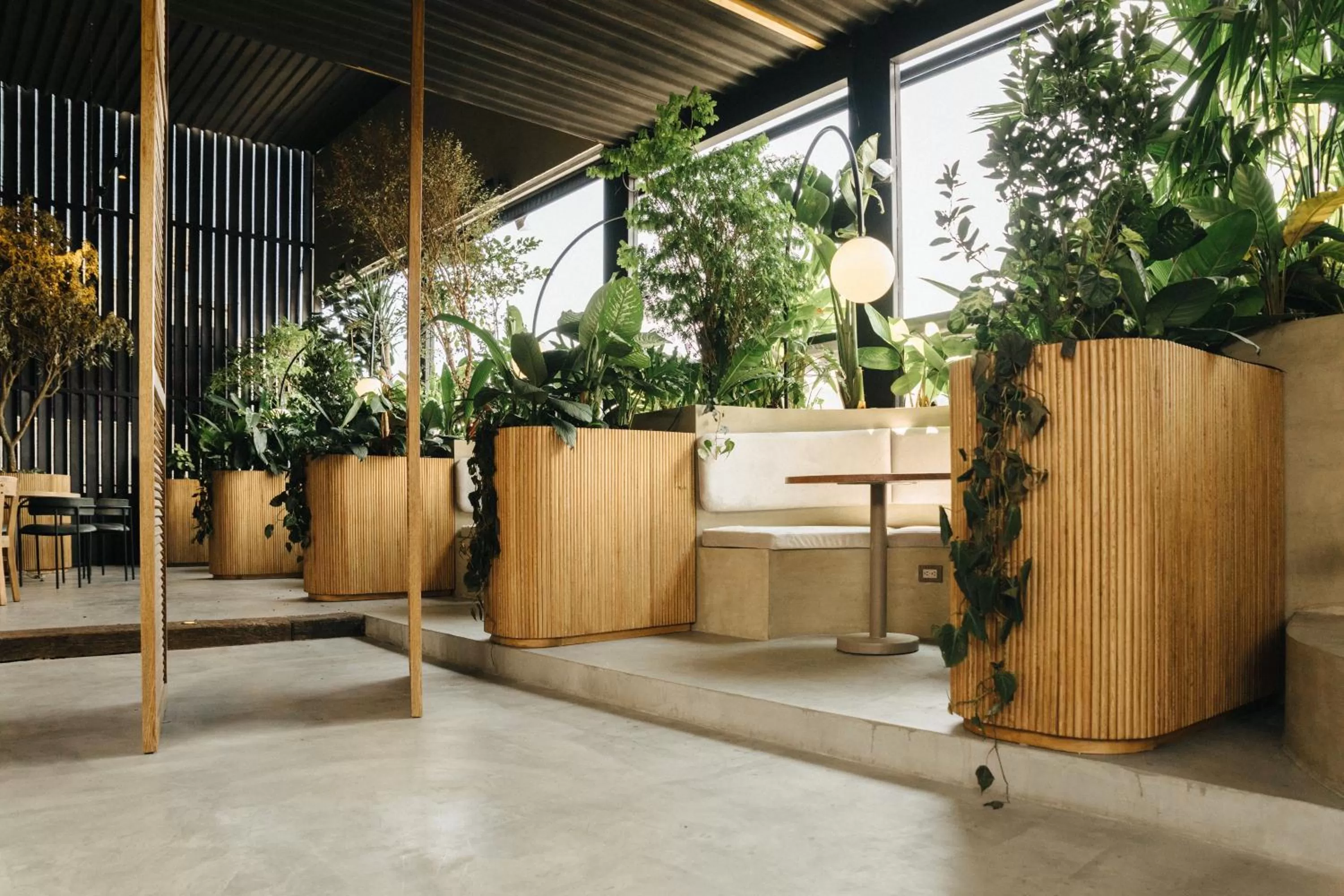 Restaurant/places to eat in The Art Hotel Medellin