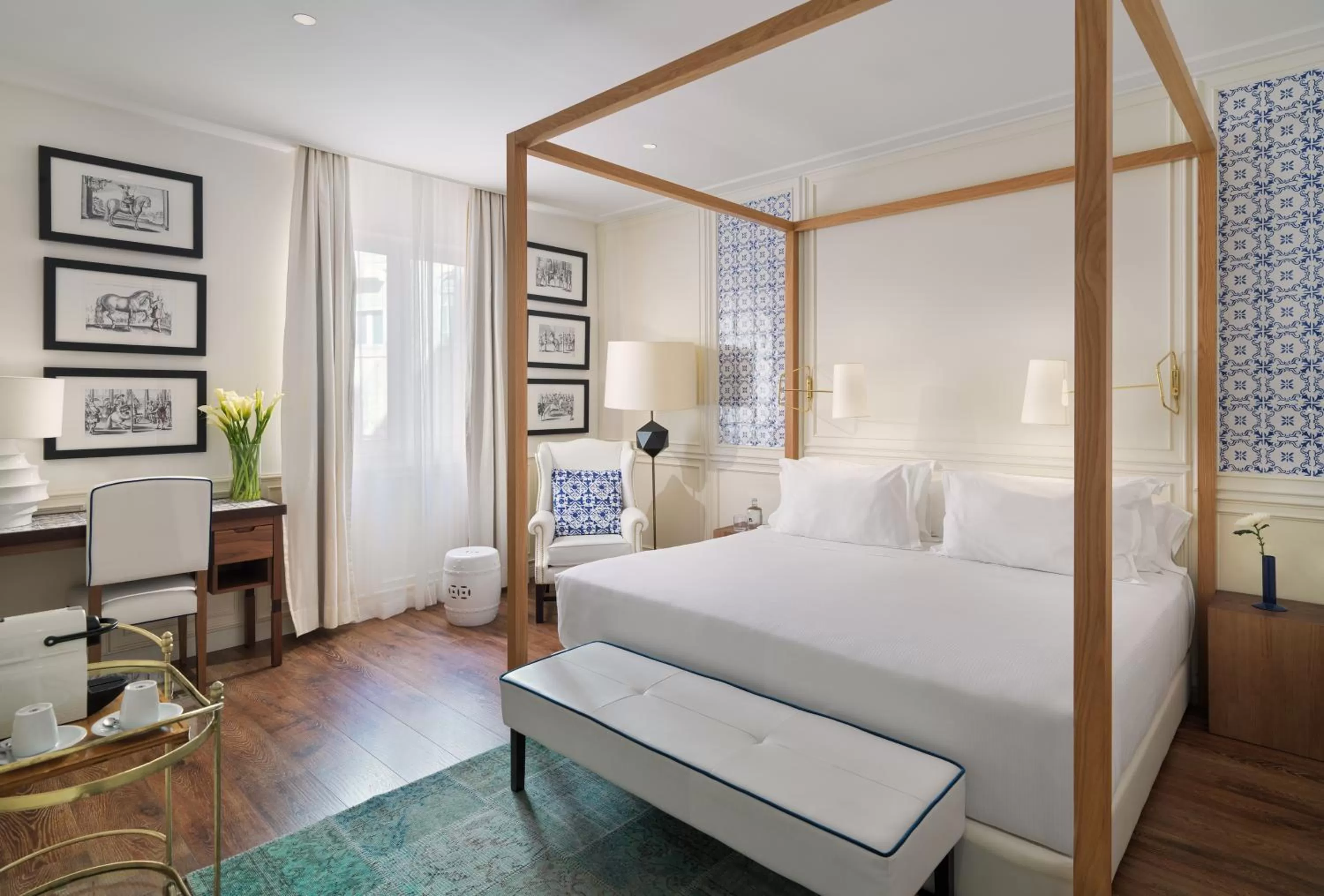 Bedroom, Bed in H10 Duque de Loule