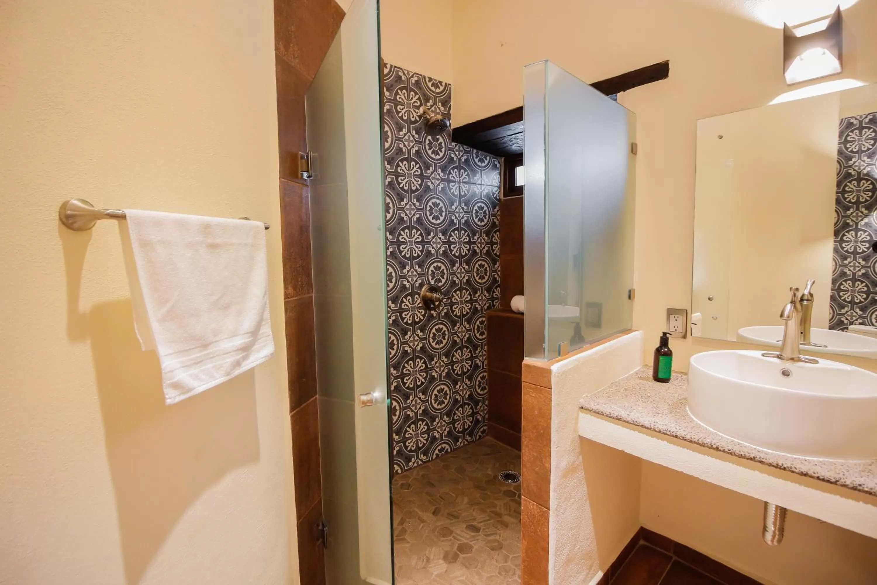 Bathroom in Hotel La Notaría