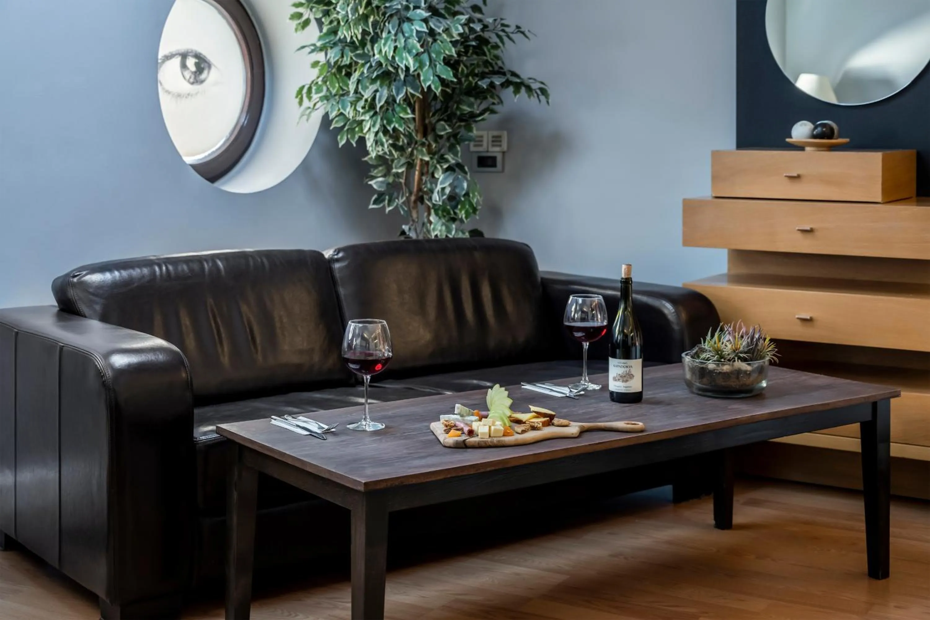 Living room in Ansen Hotel and Suites