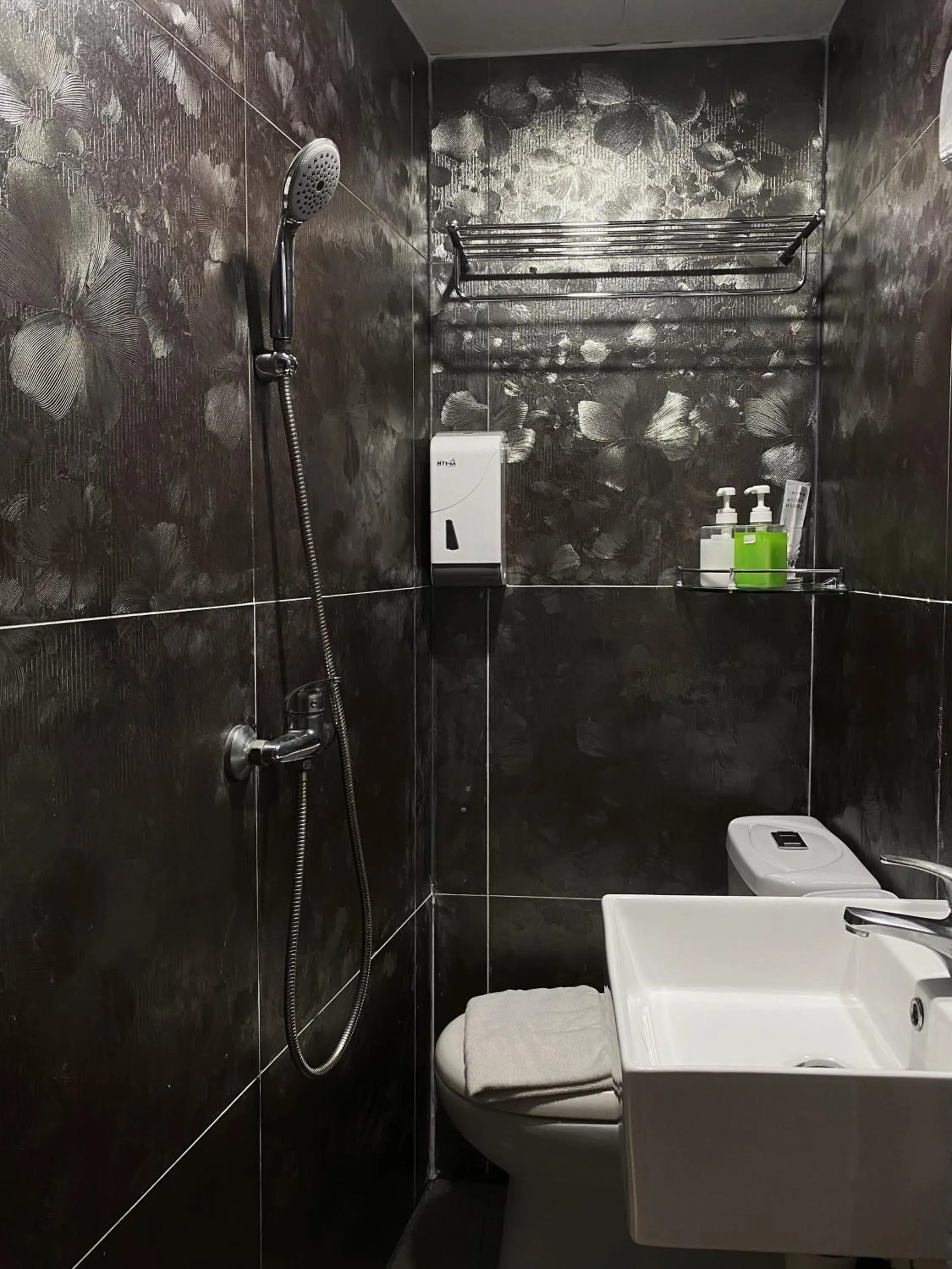 Hotel Calmo Chinatown