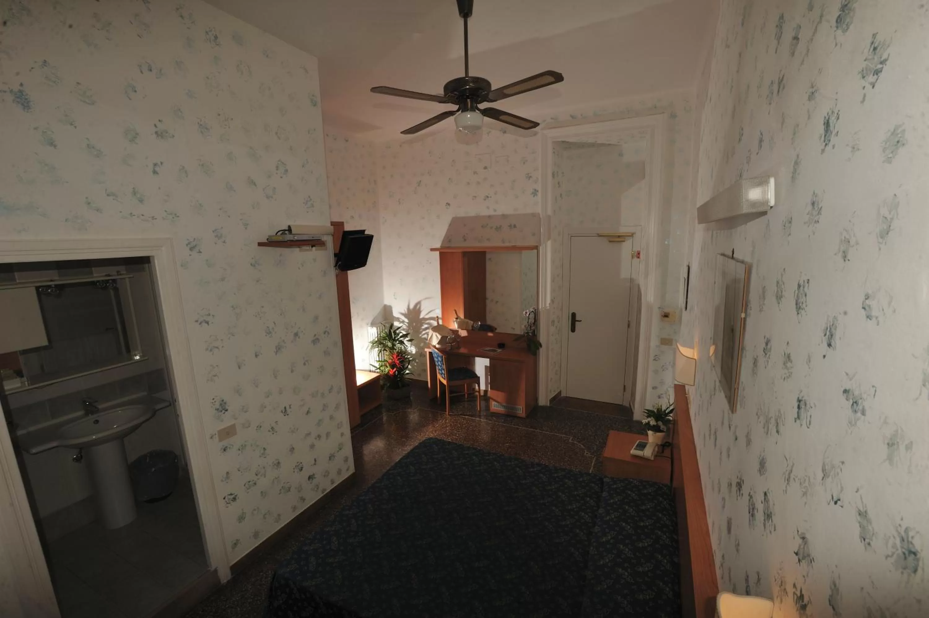 Bed in Hotel Miramare