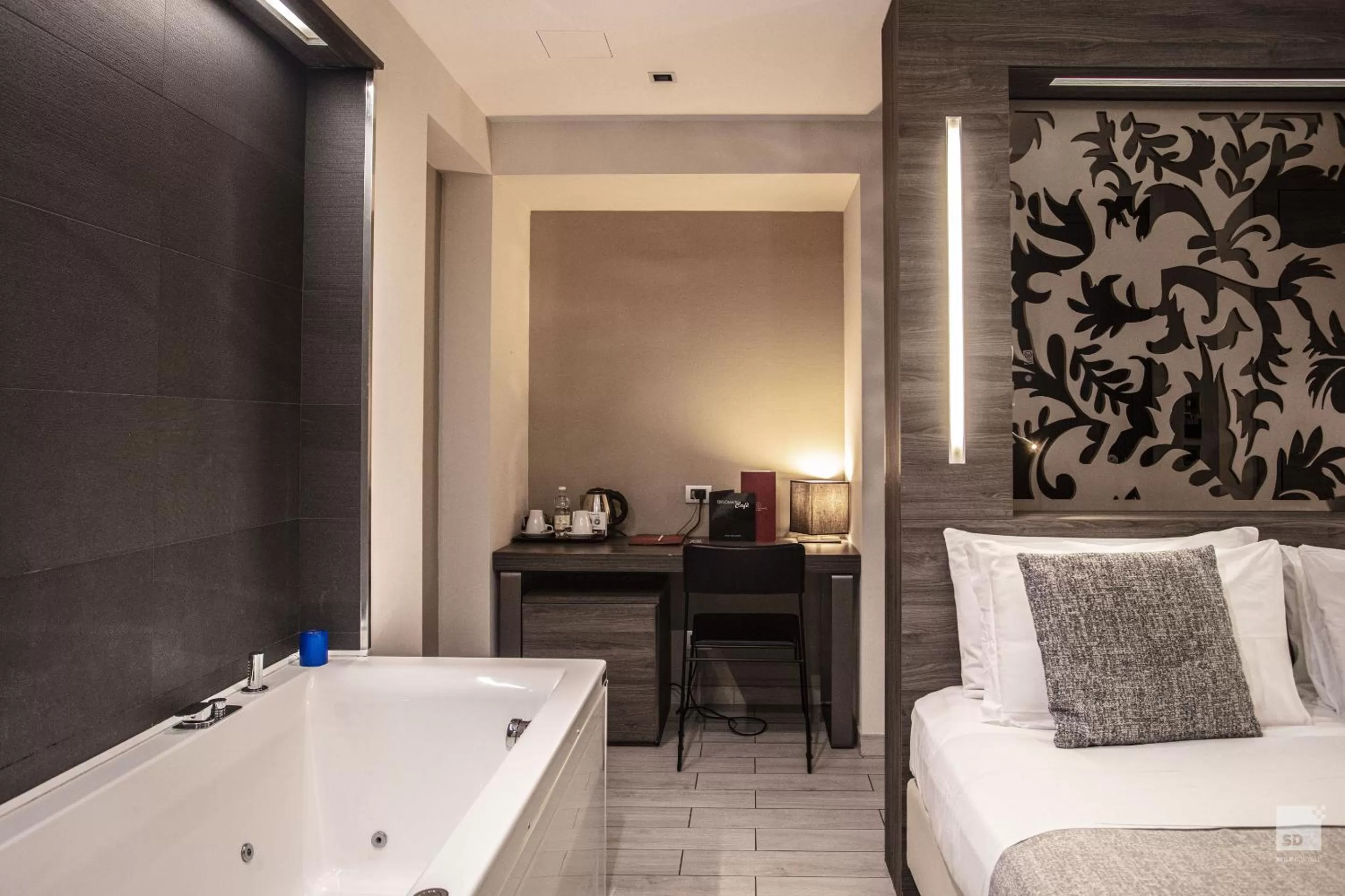 Bed in Hotel Diplomatic