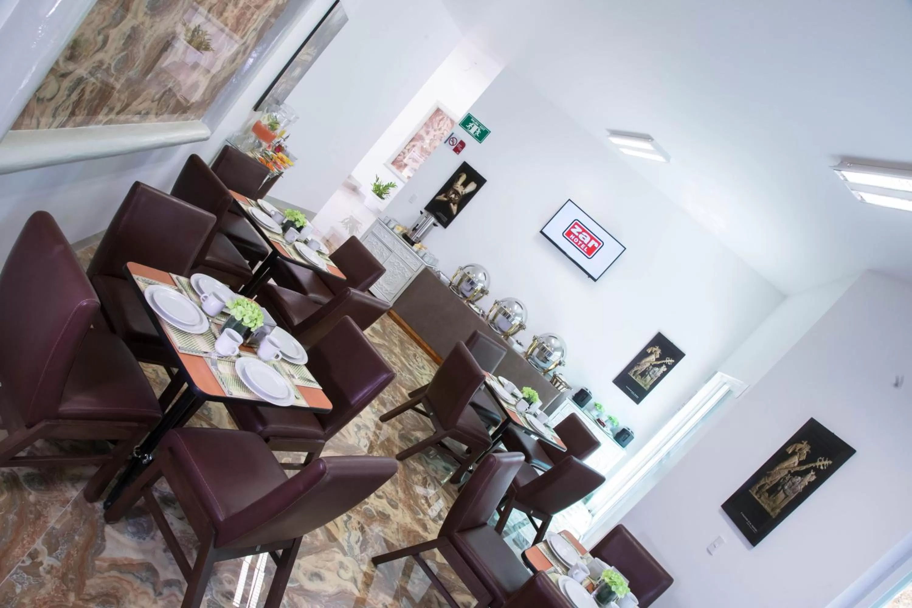 Restaurant/places to eat in Hotel Zar Merida