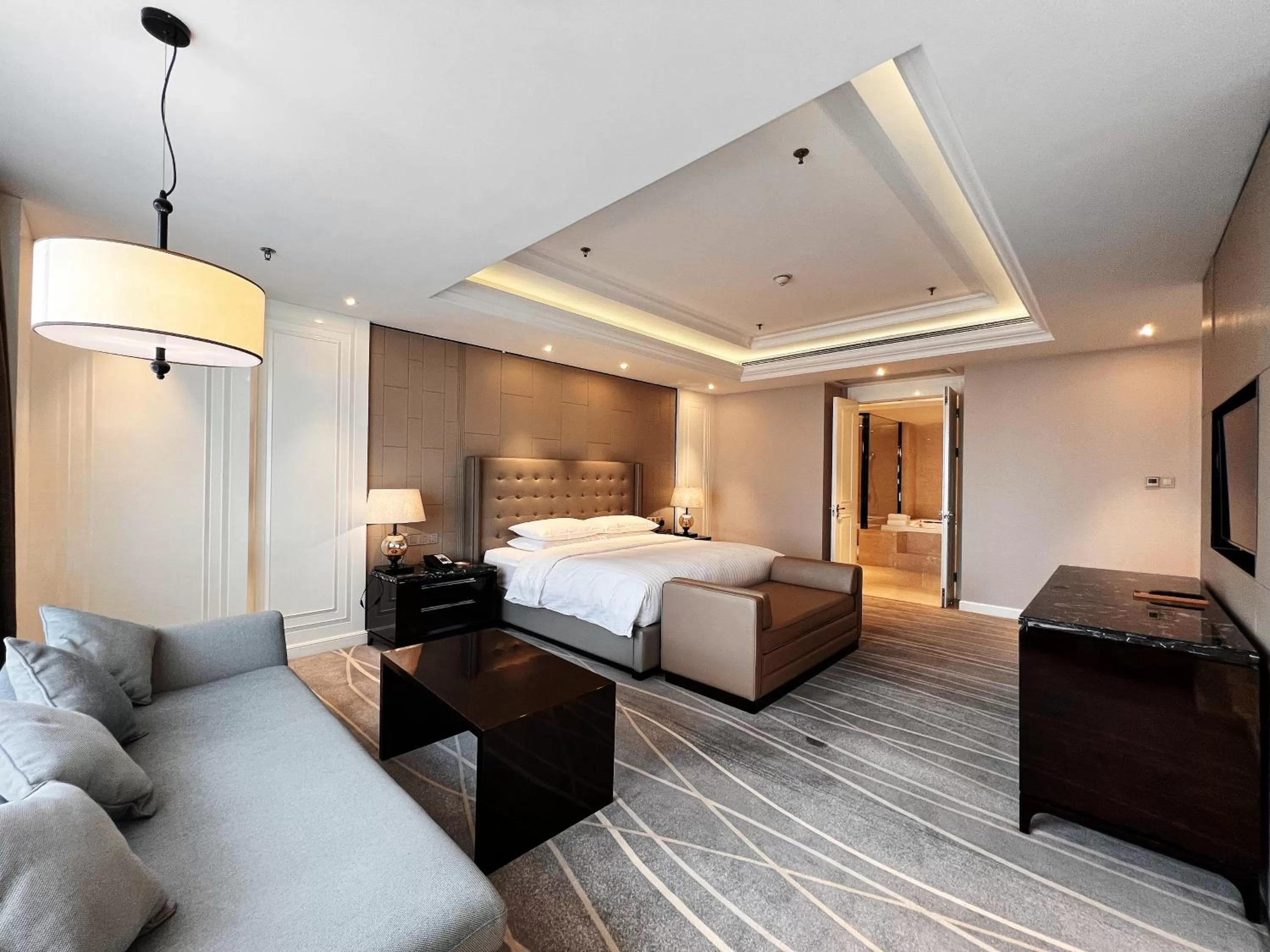 Bedroom, Bed in Zhejiang Taizhou Marriott Hotel