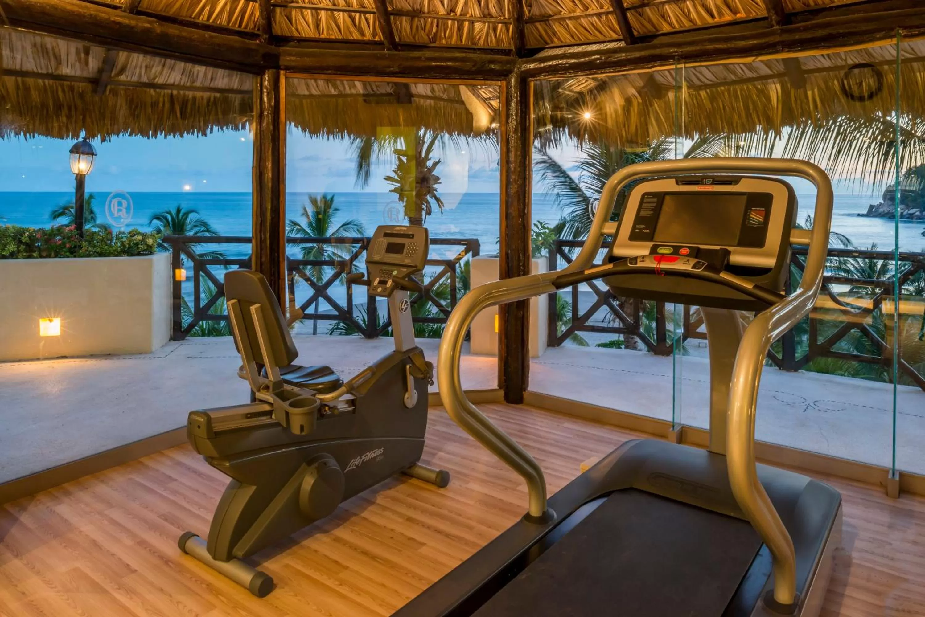 Fitness centre/facilities in Quinta Real Acapulco
