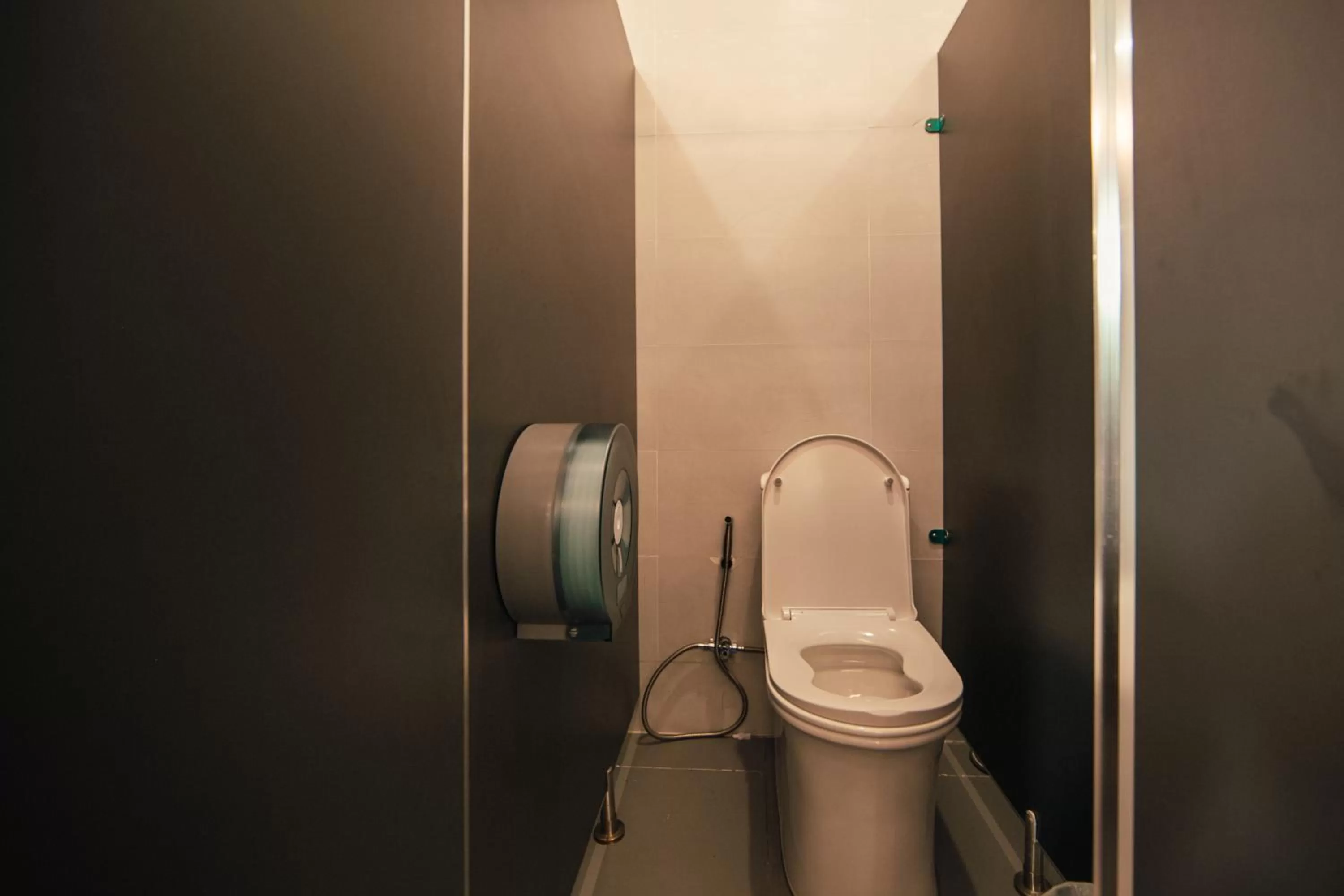 Bathroom in Sylvis Hostel Chiangmai