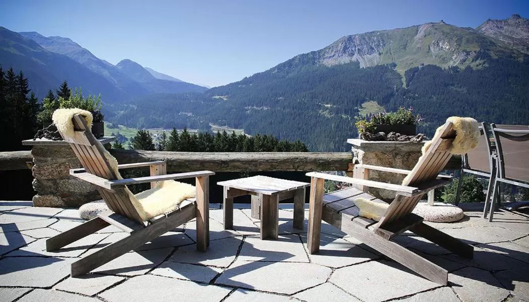 Balcony/Terrace in Berghaus Alpenrösli