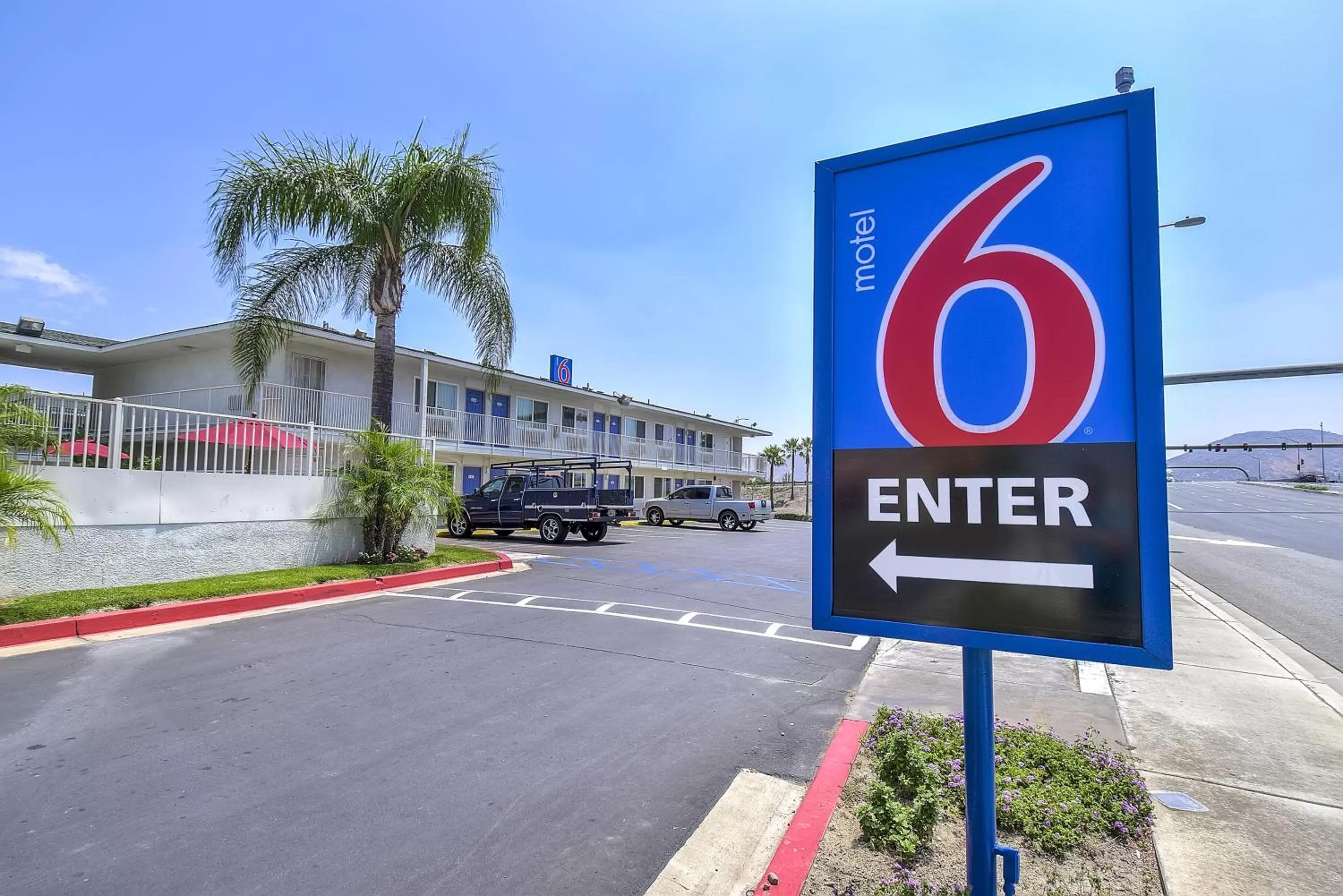 Facade/entrance in Motel 6-Fontana, CA