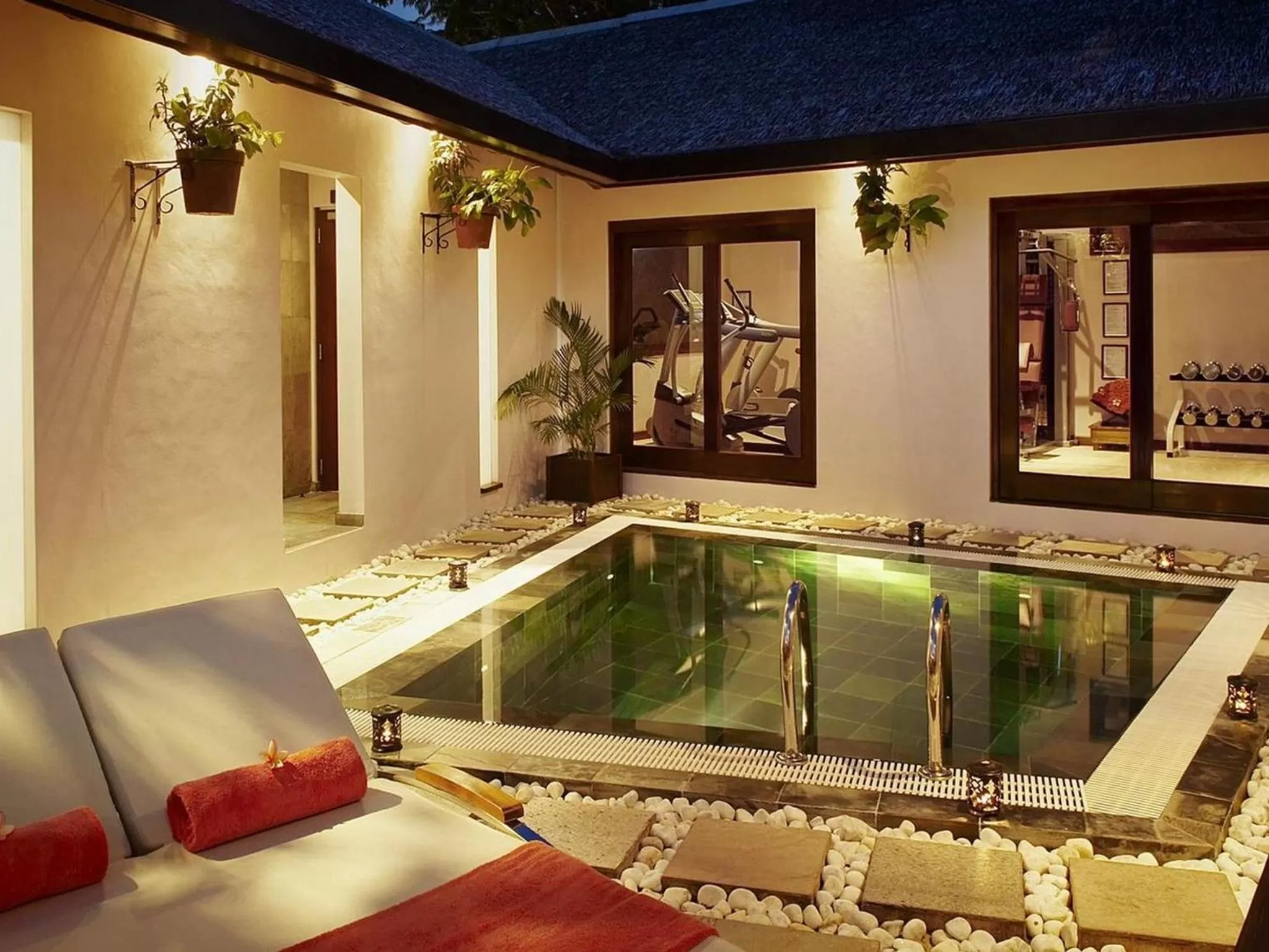 Massage in Fisherman's Cove Resort - closed for complete renovation - Visit our sister property STORY Seychelles for your stay