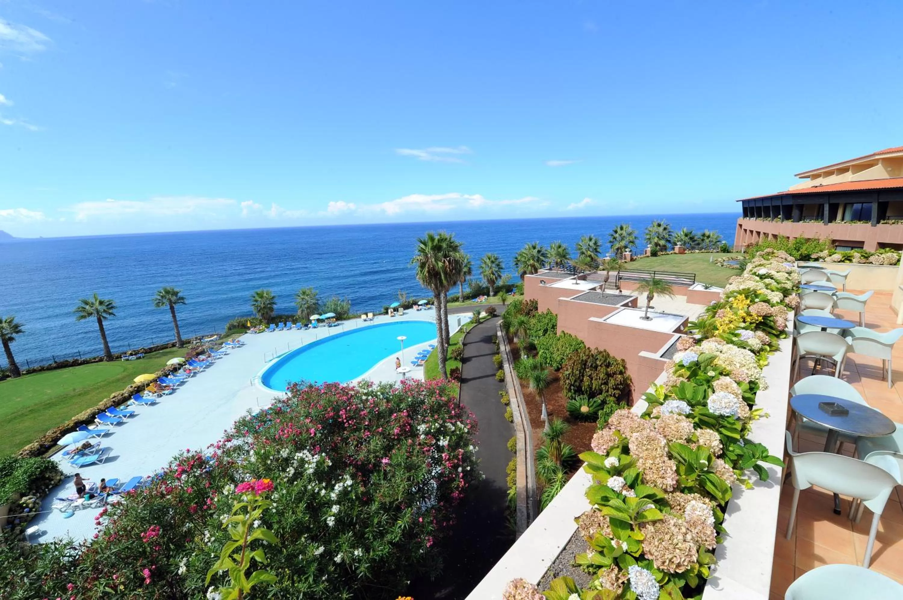 Swimming pool in Monte Mar Palace Hotel