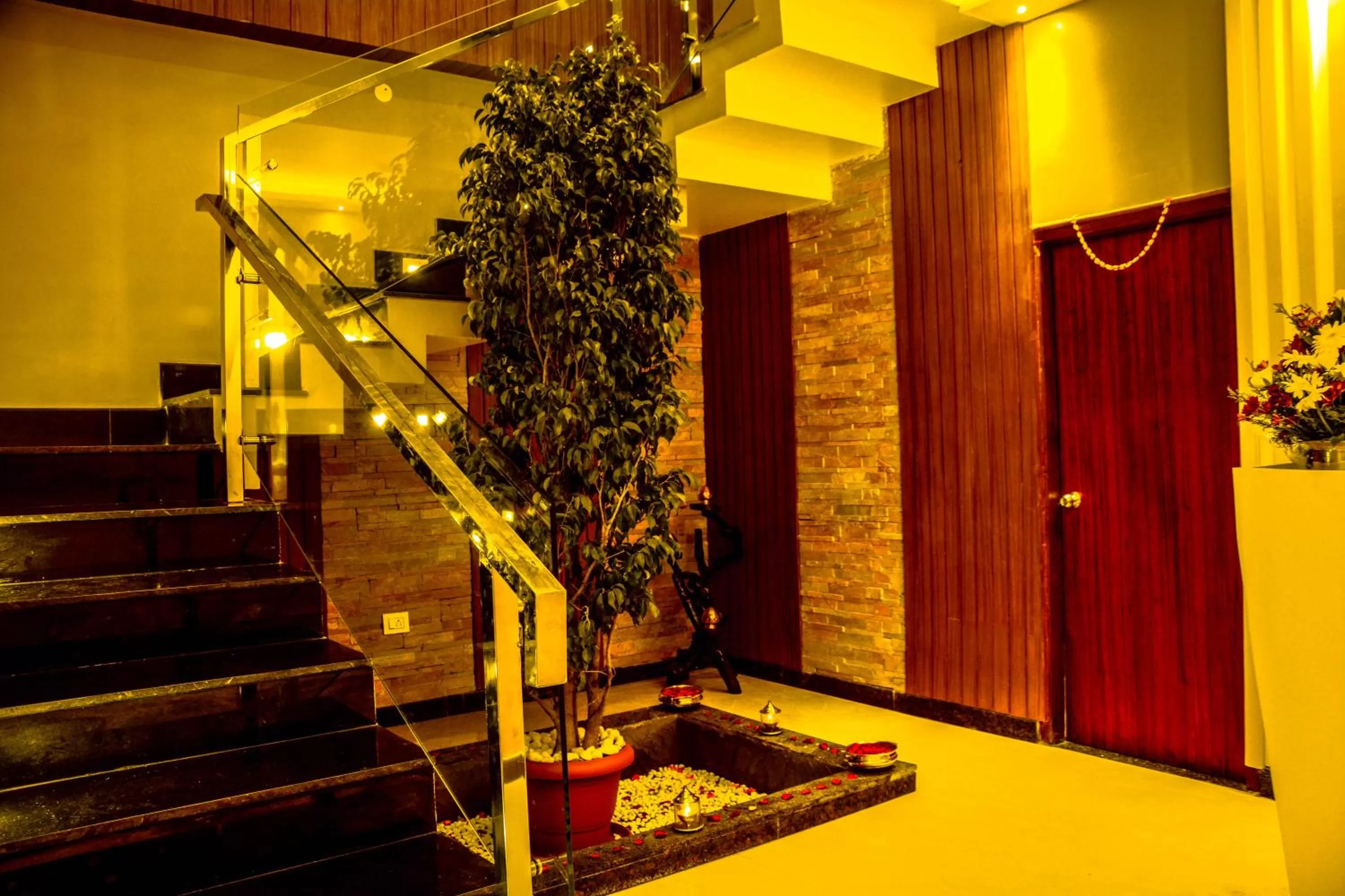 Massage in Sandesh The Prince