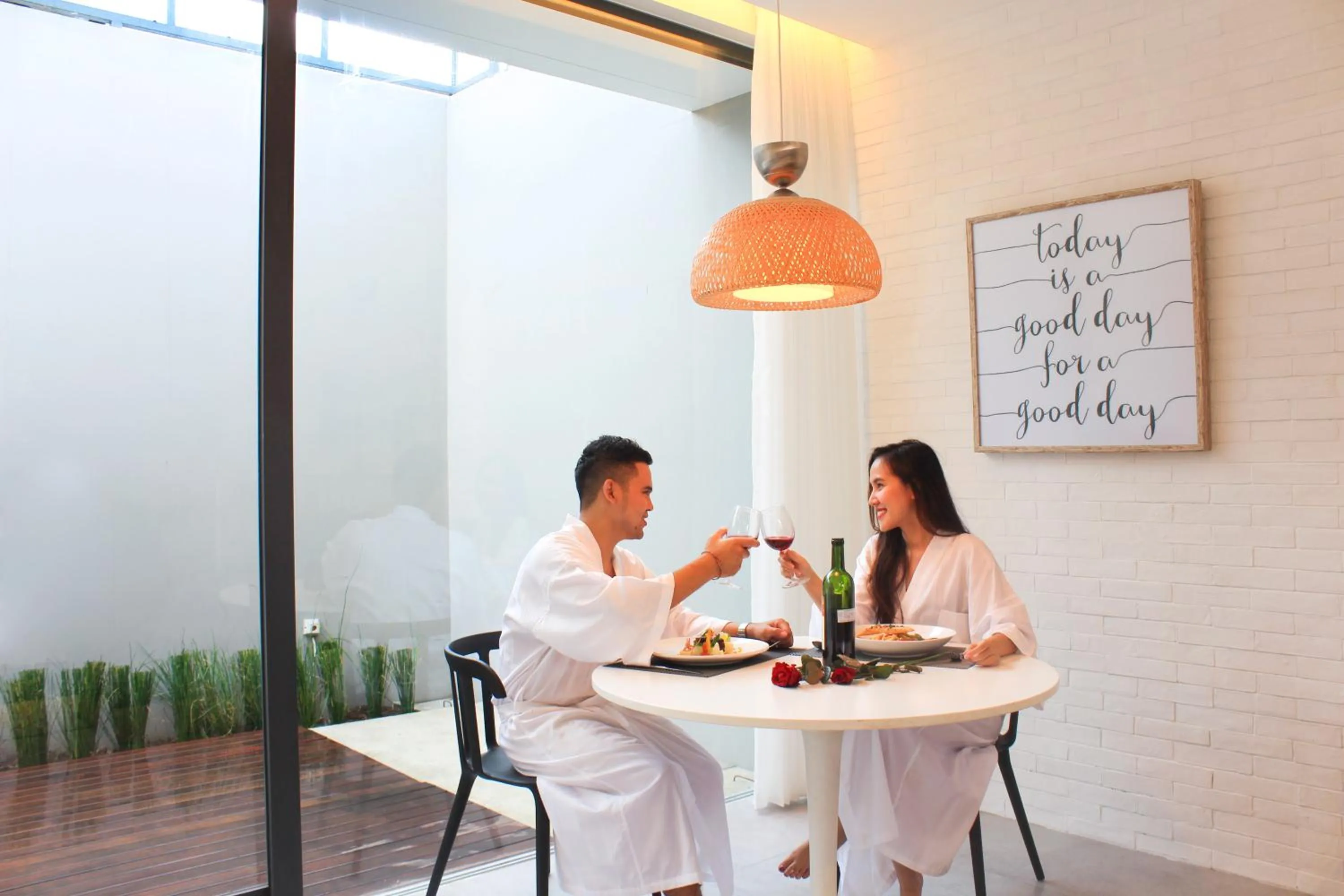 Dining area in HARRIS Hotel & Conventions Malang