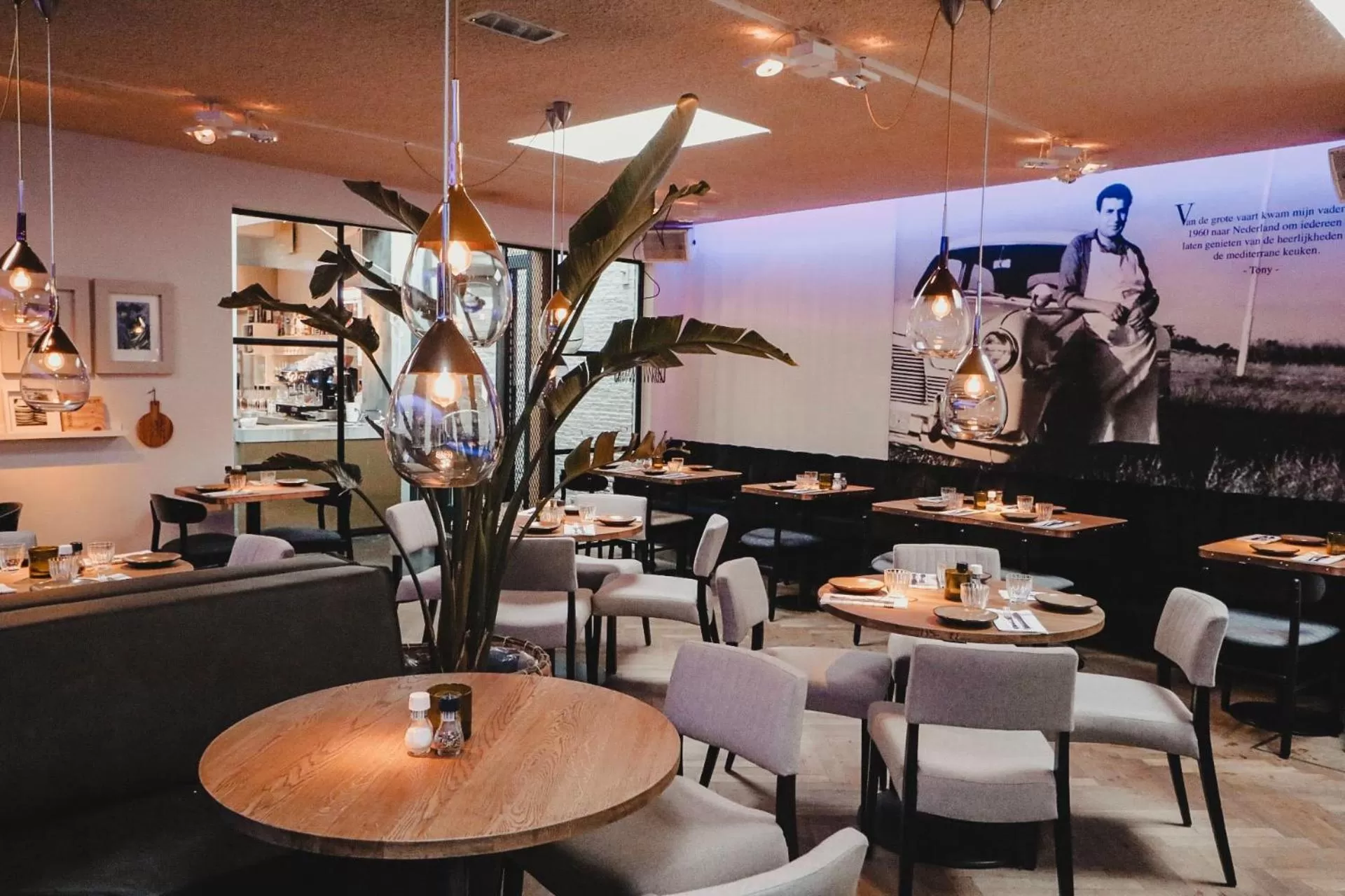 Restaurant/places to eat in Heuvelsuites