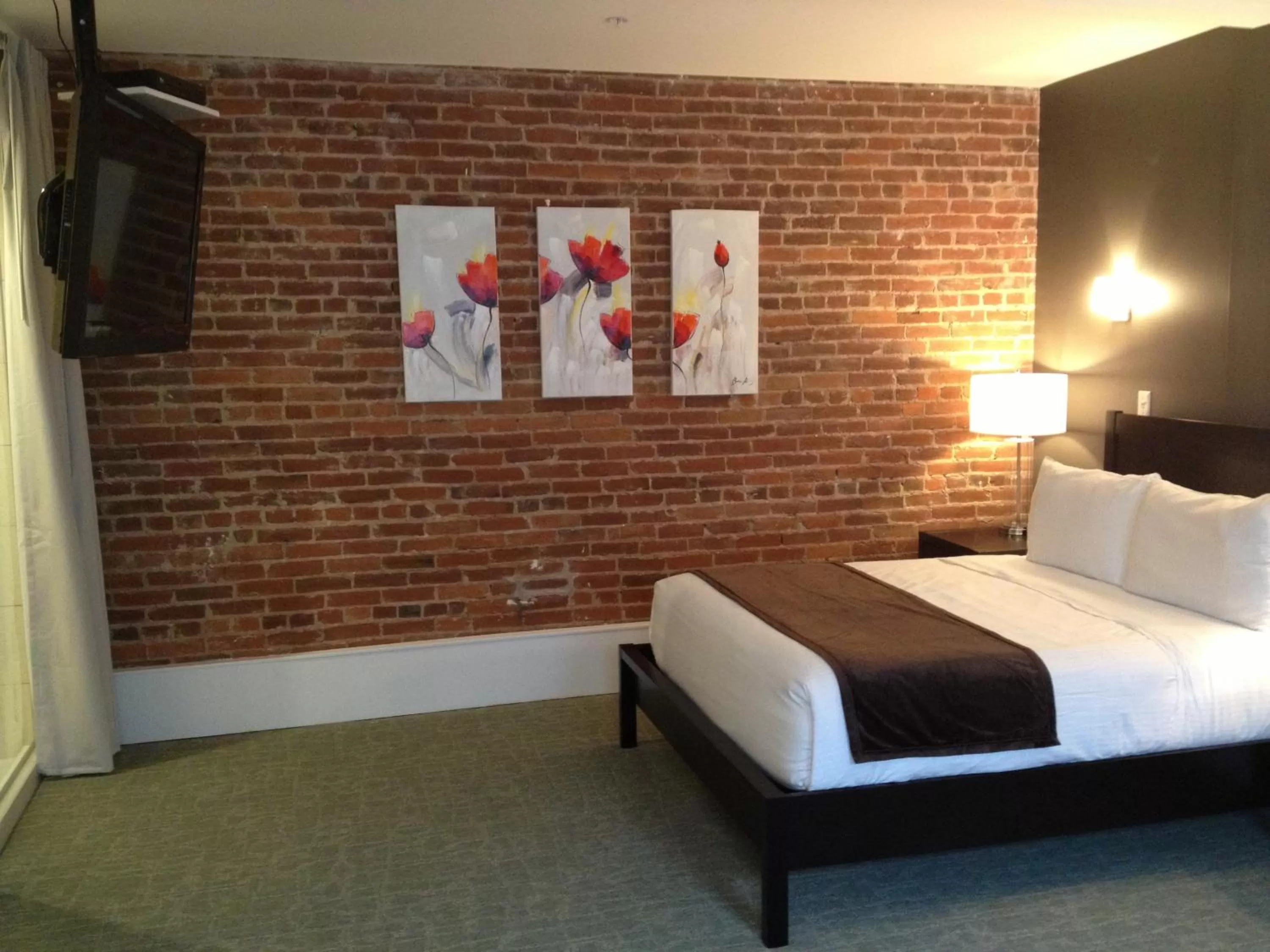 Bedroom, Bed in Century Casino & Hotel Cripple Creek