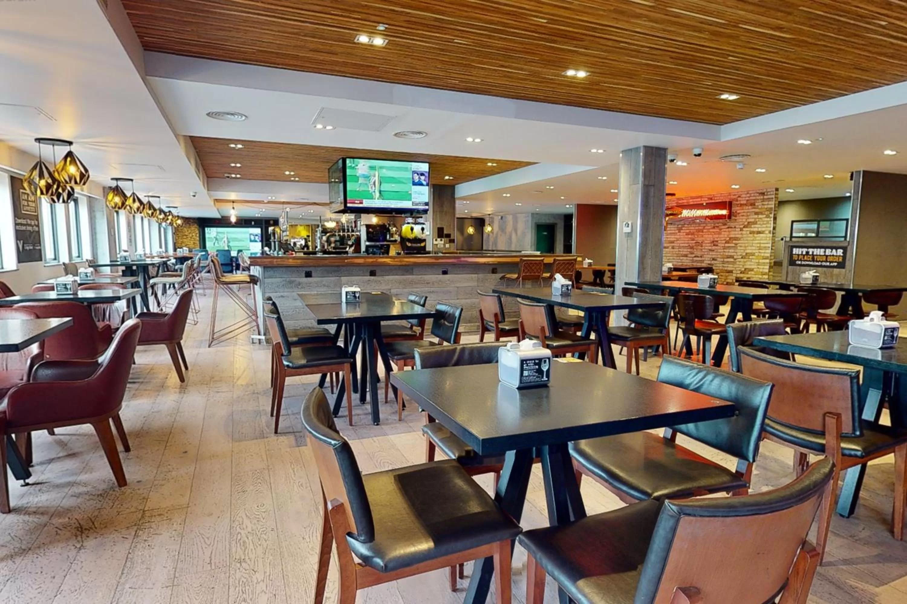 Restaurant/places to eat in Village Hotel Cardiff