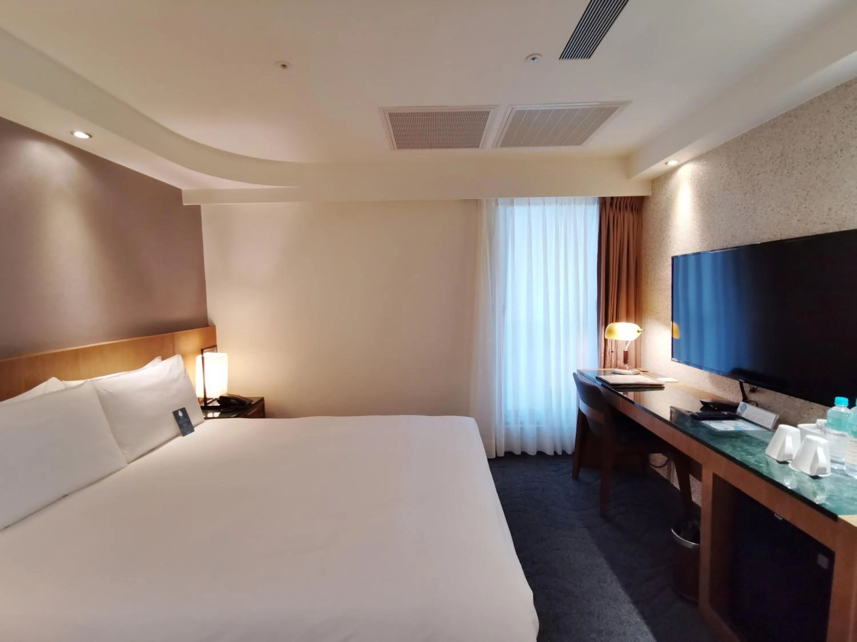 Photo of the whole room, Bed in Azure Hotel