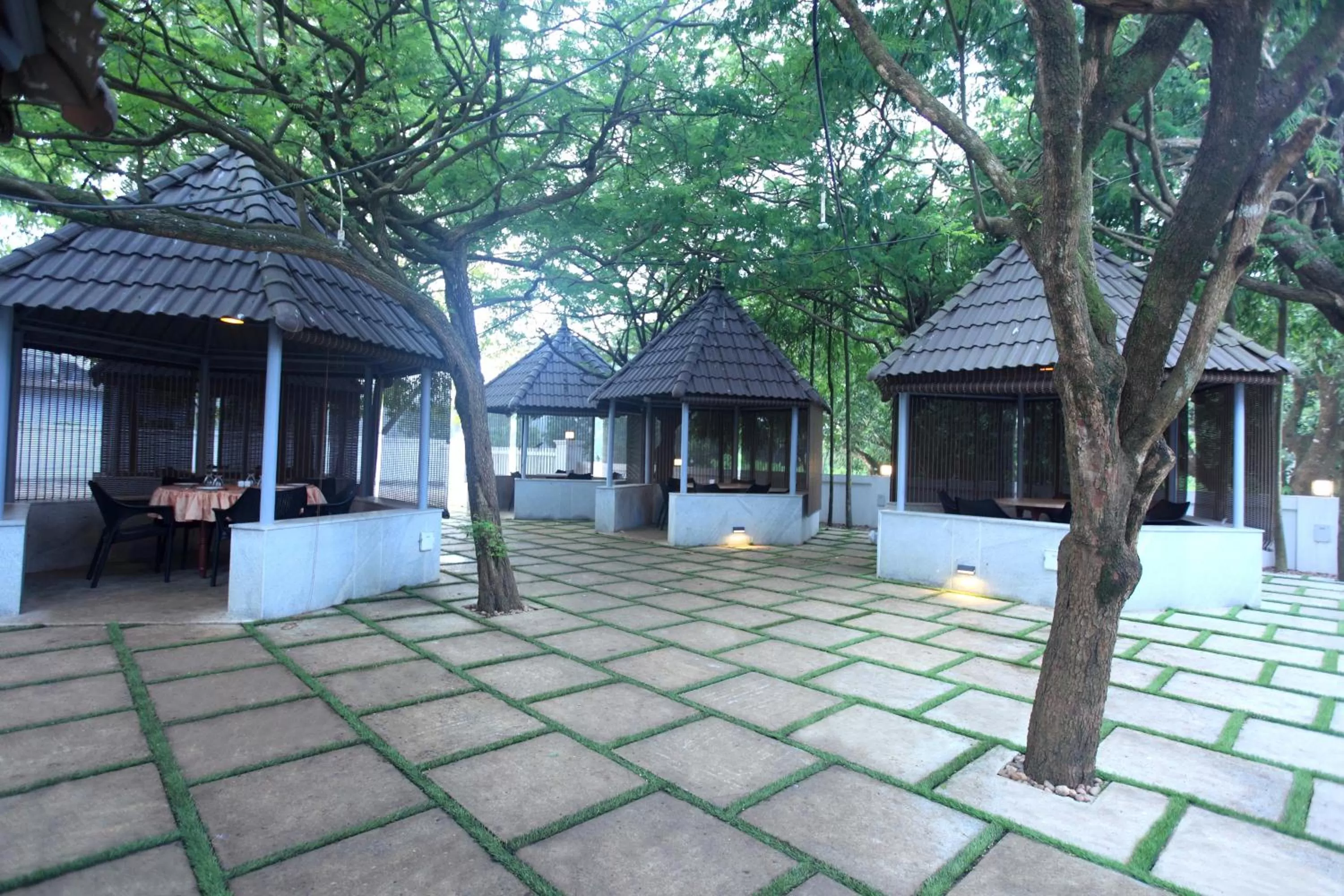 Toilet in Victory Inn Park Residency