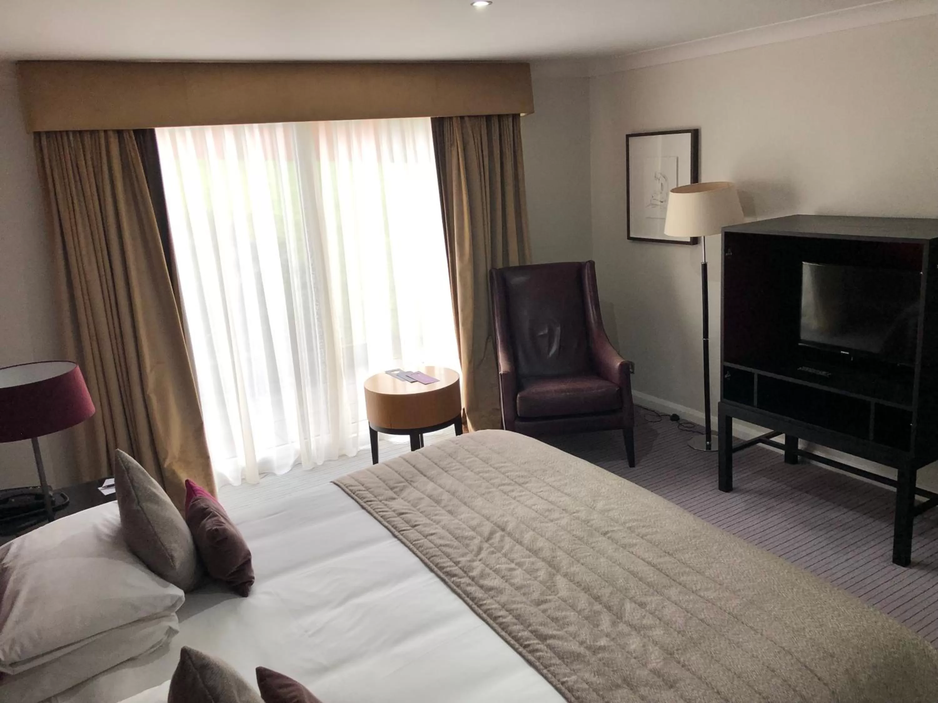 Seating area, Bed in Staverton Park Hotel & Golf Club