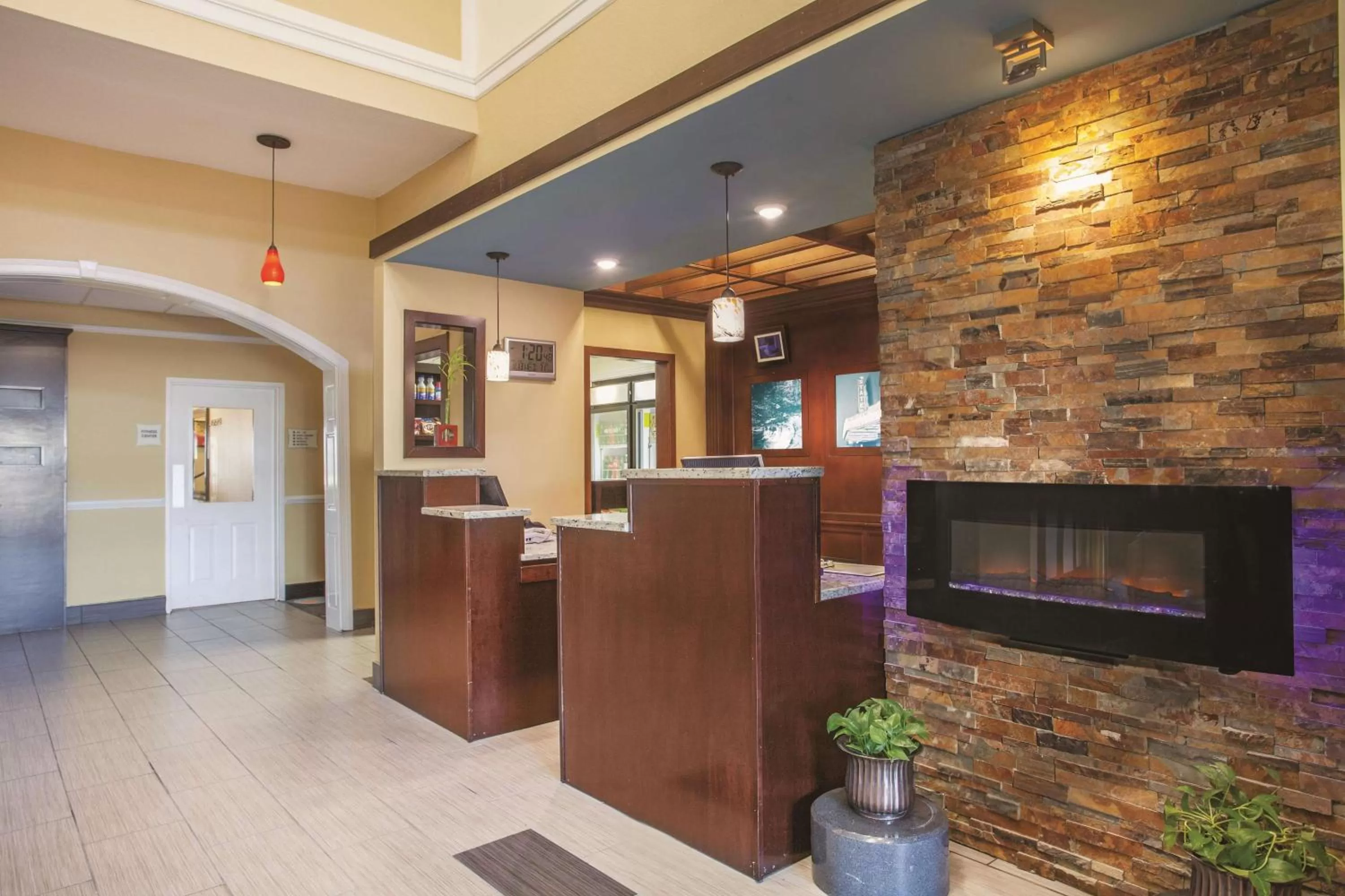 Lobby or reception in La Quinta by Wyndham Elizabethtown