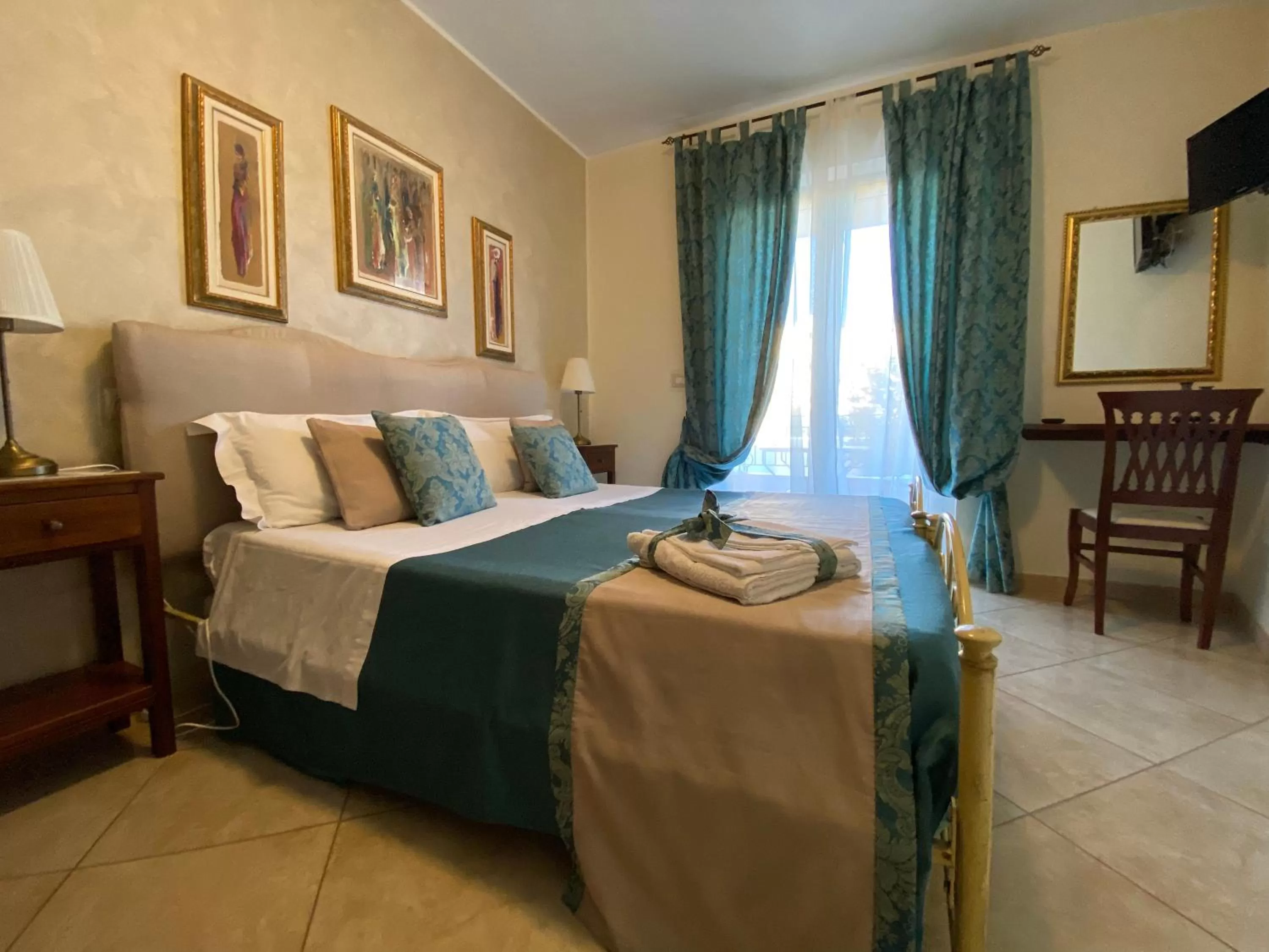 Bed in B&B MareAgrò