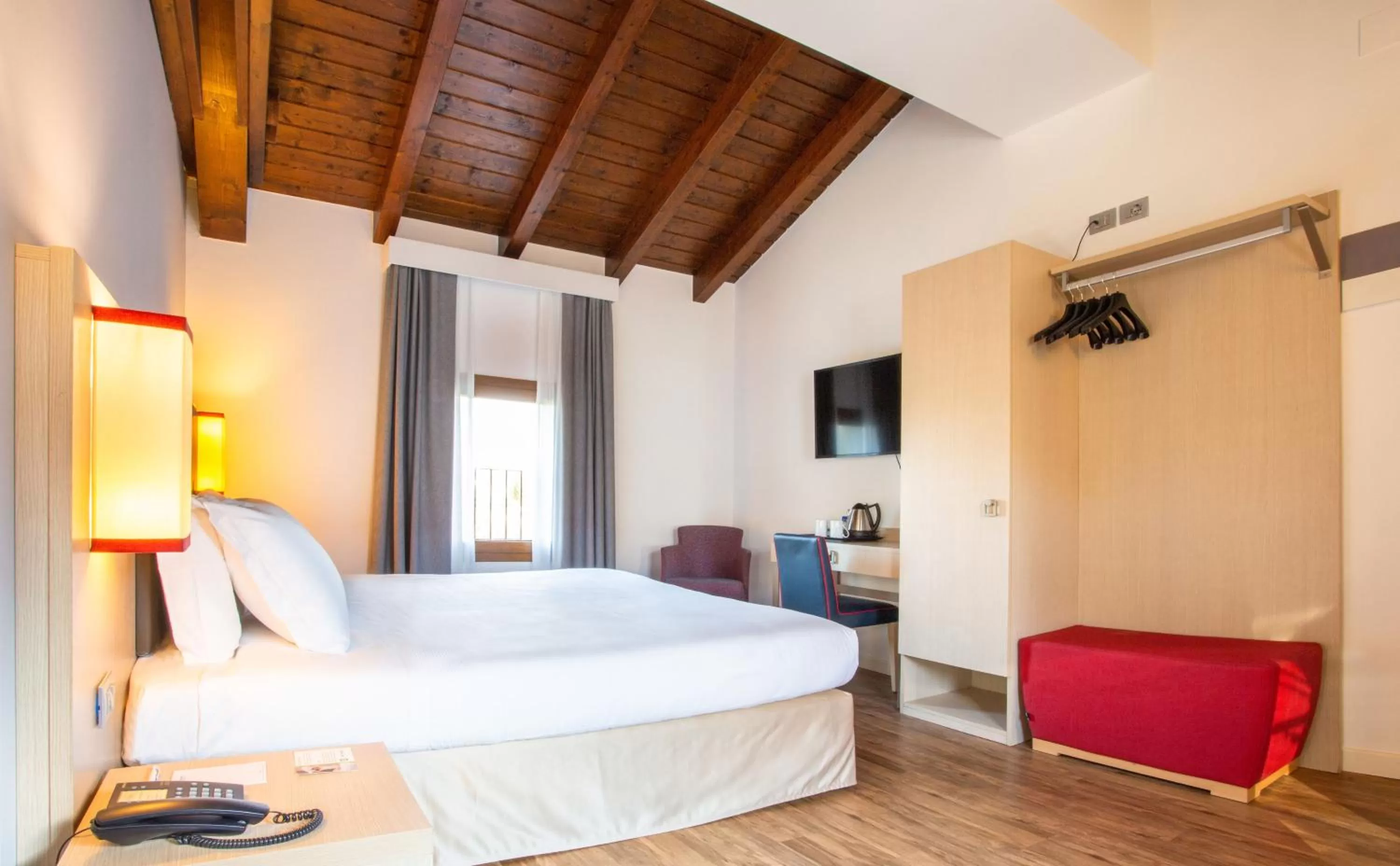Bed in BEST WESTERN Titian Inn Hotel Treviso