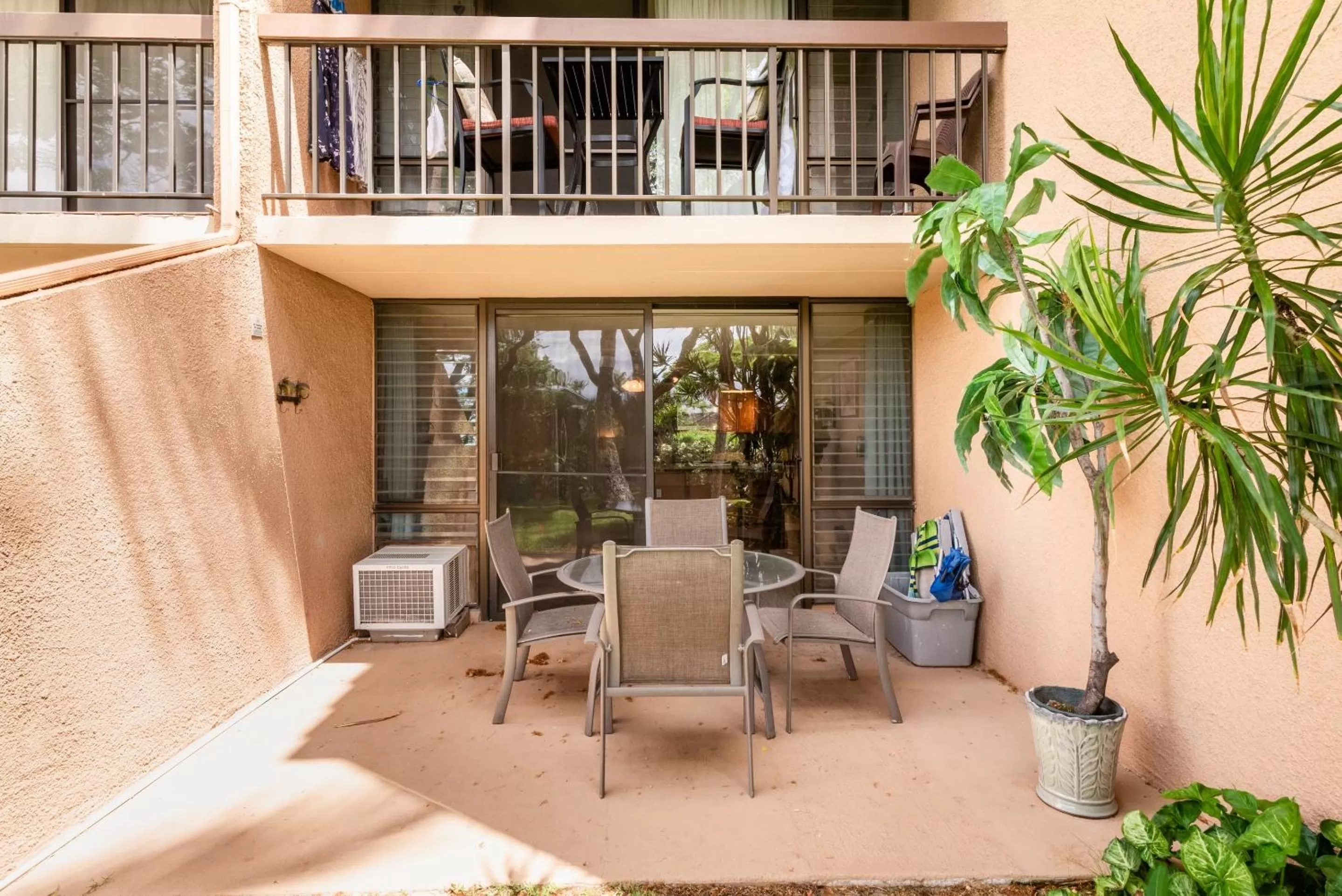Seating Area in BeachFront Kihei Kai Nani - Maui Vista Deluxe Condos