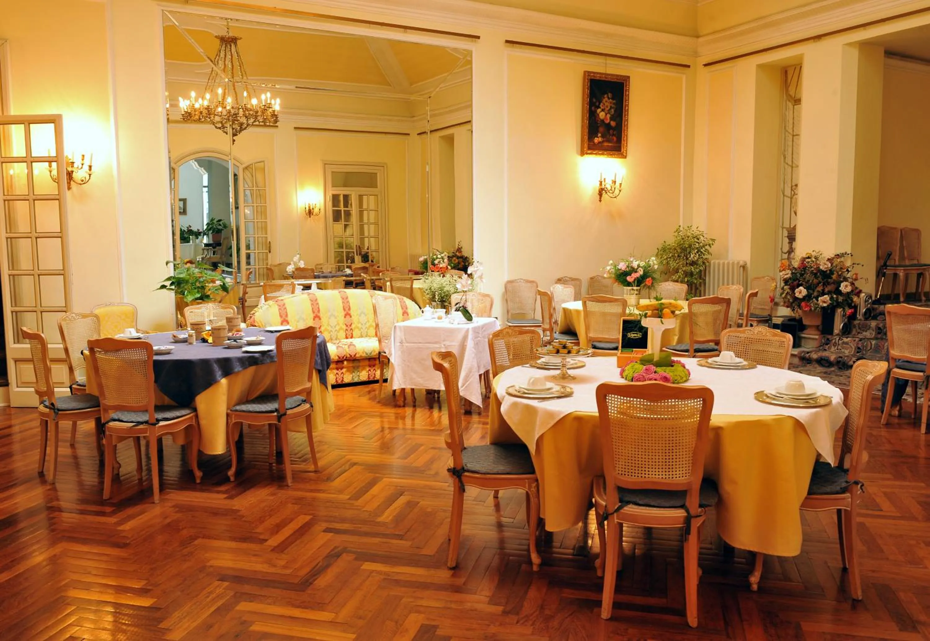 Restaurant/places to eat in Grande Albergo Quattro Stagioni