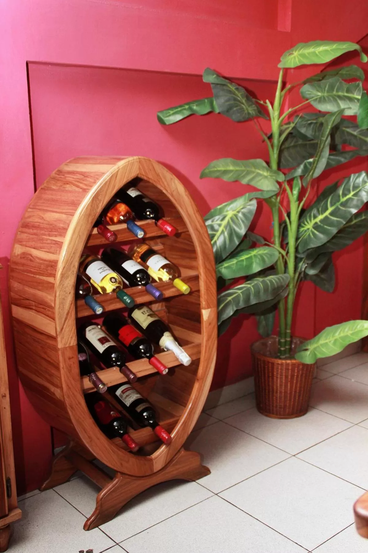 Restaurant/places to eat in Hotel Iberia